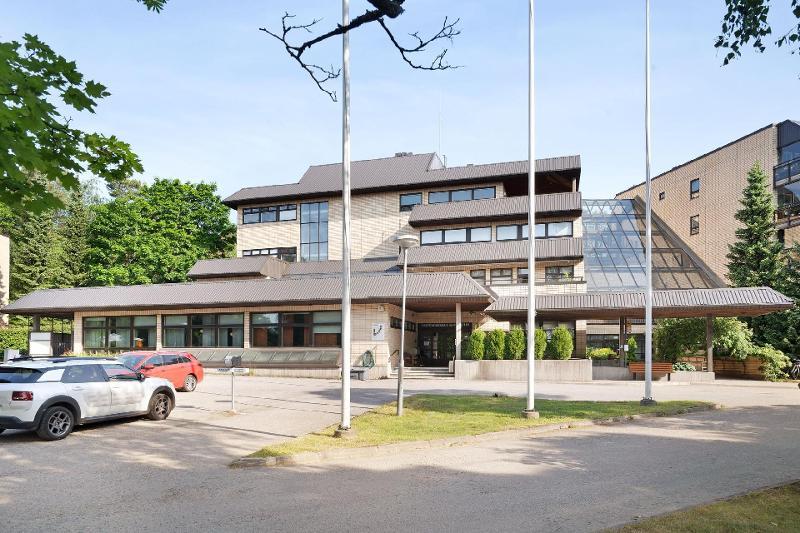 Kyläkirkontie 6-10, Pitäjänmäki, Helsinki