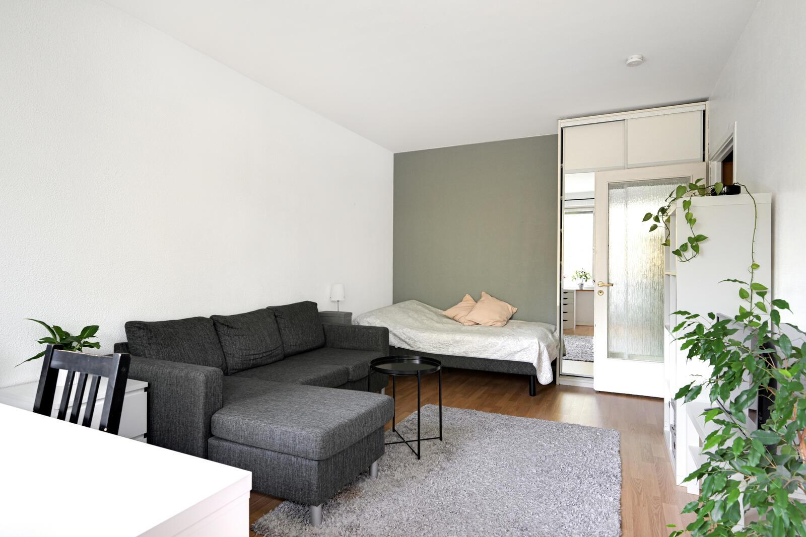 Kajaaninlinnantie 8, Puotinharju, Helsinki