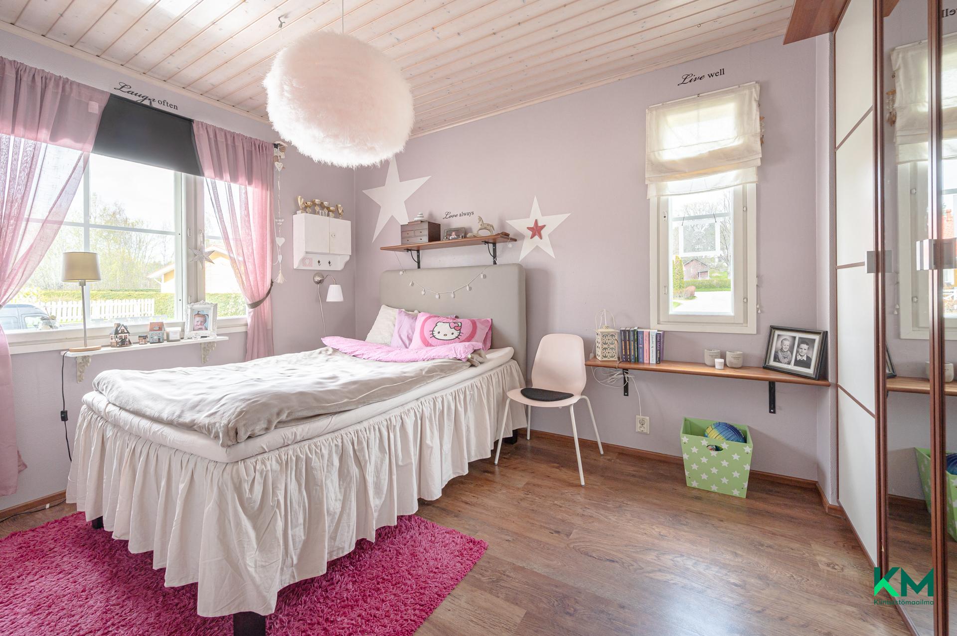 Riihipellonkatu 7, Karjaa, Raasepori