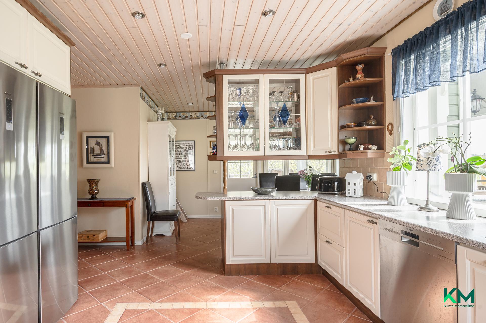 Riihipellonkatu 7, Karjaa, Raasepori