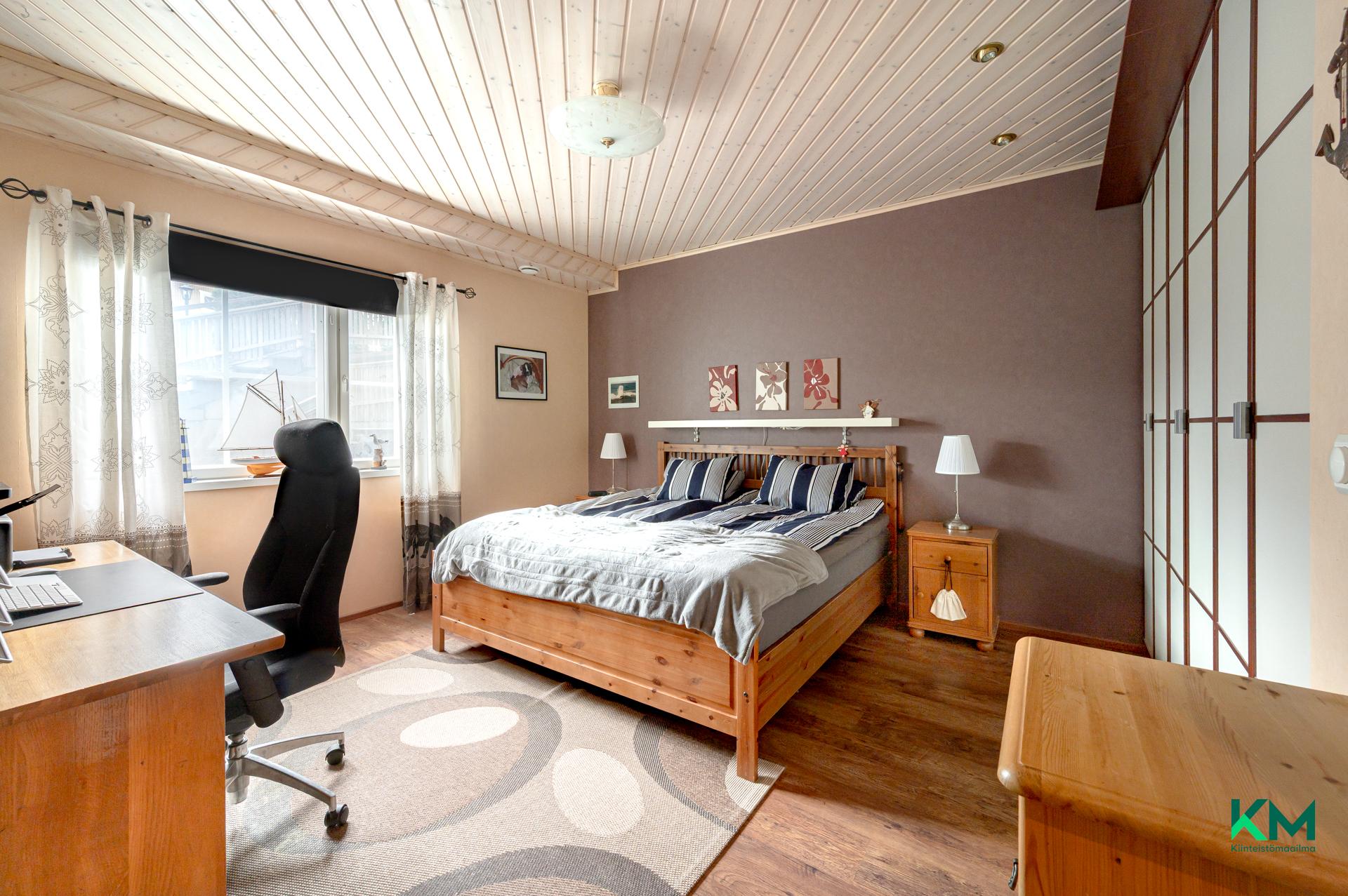 Riihipellonkatu 7, Karjaa, Raasepori