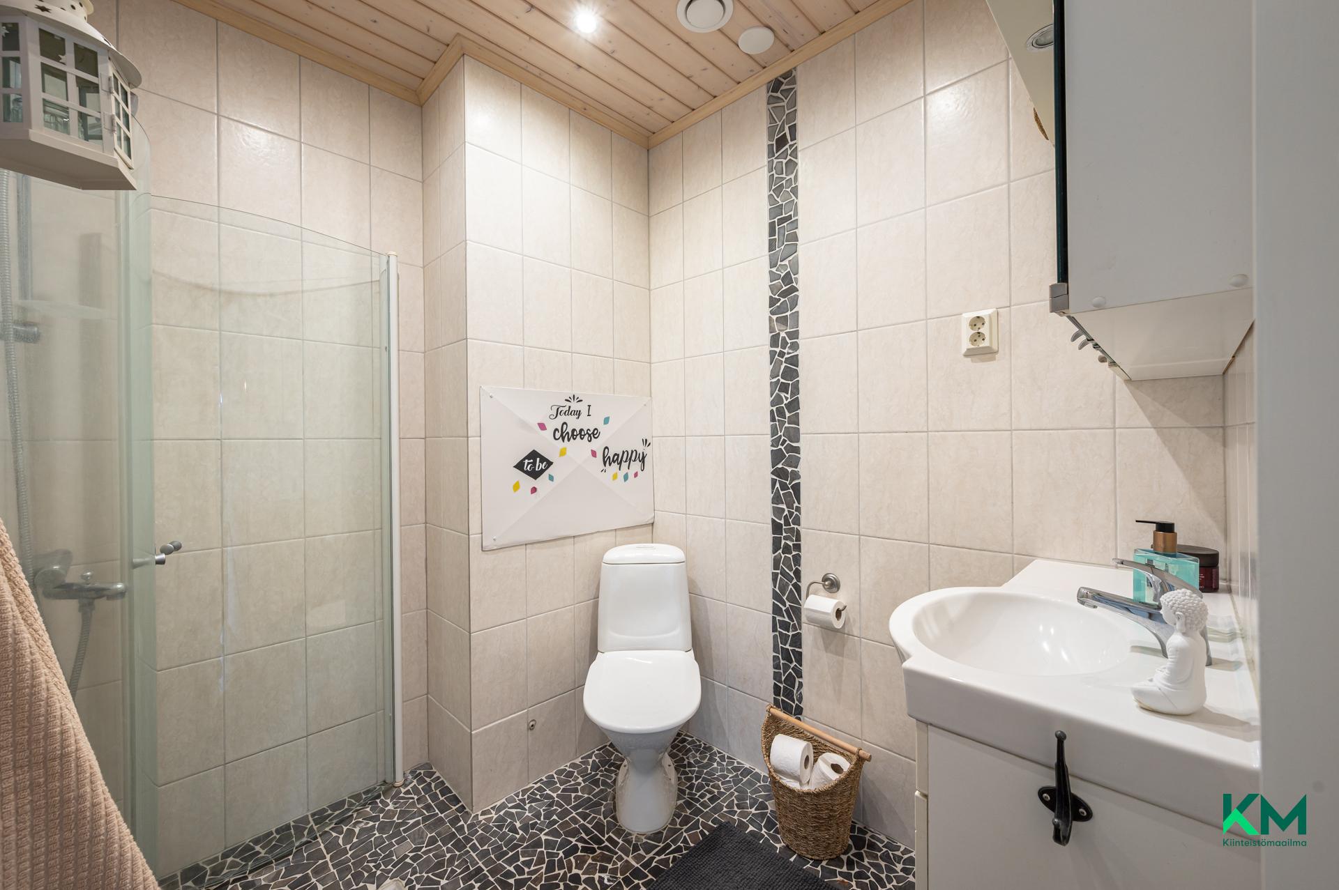 Riihipellonkatu 7, Karjaa, Raasepori