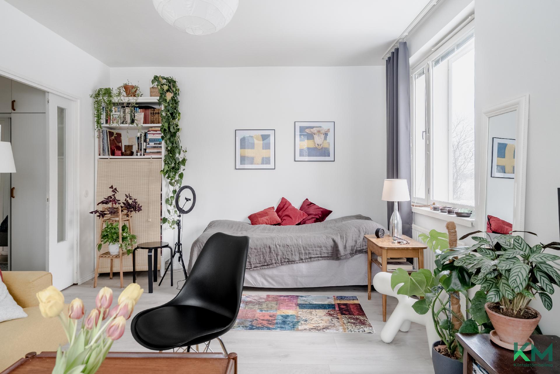 Untuvaisentie 2, Roihuvuori, Helsinki