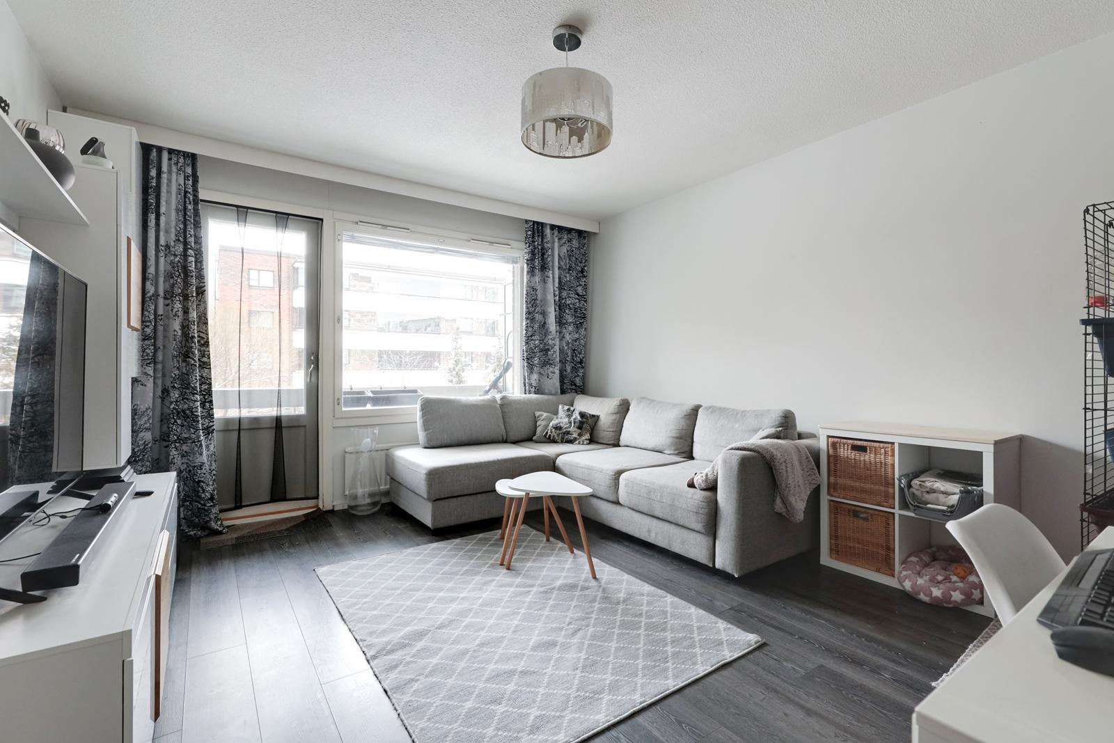 Postikatu 11, Keskusta, Järvenpää