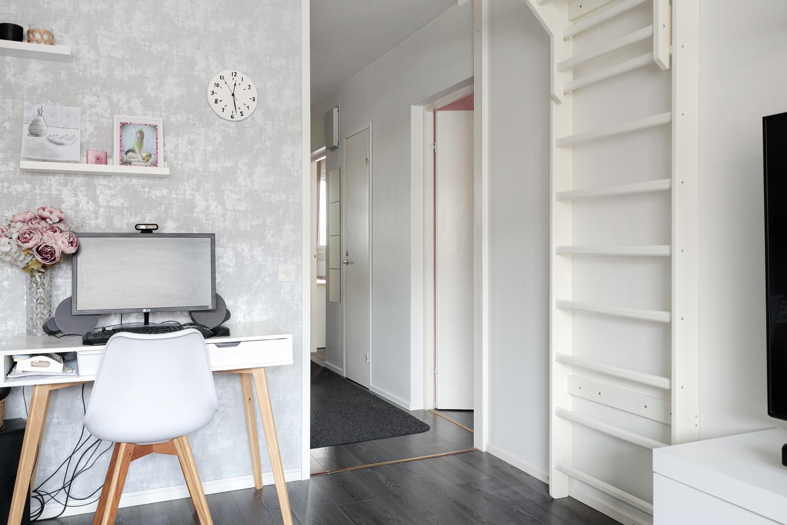 Postikatu 11, Keskusta, Järvenpää