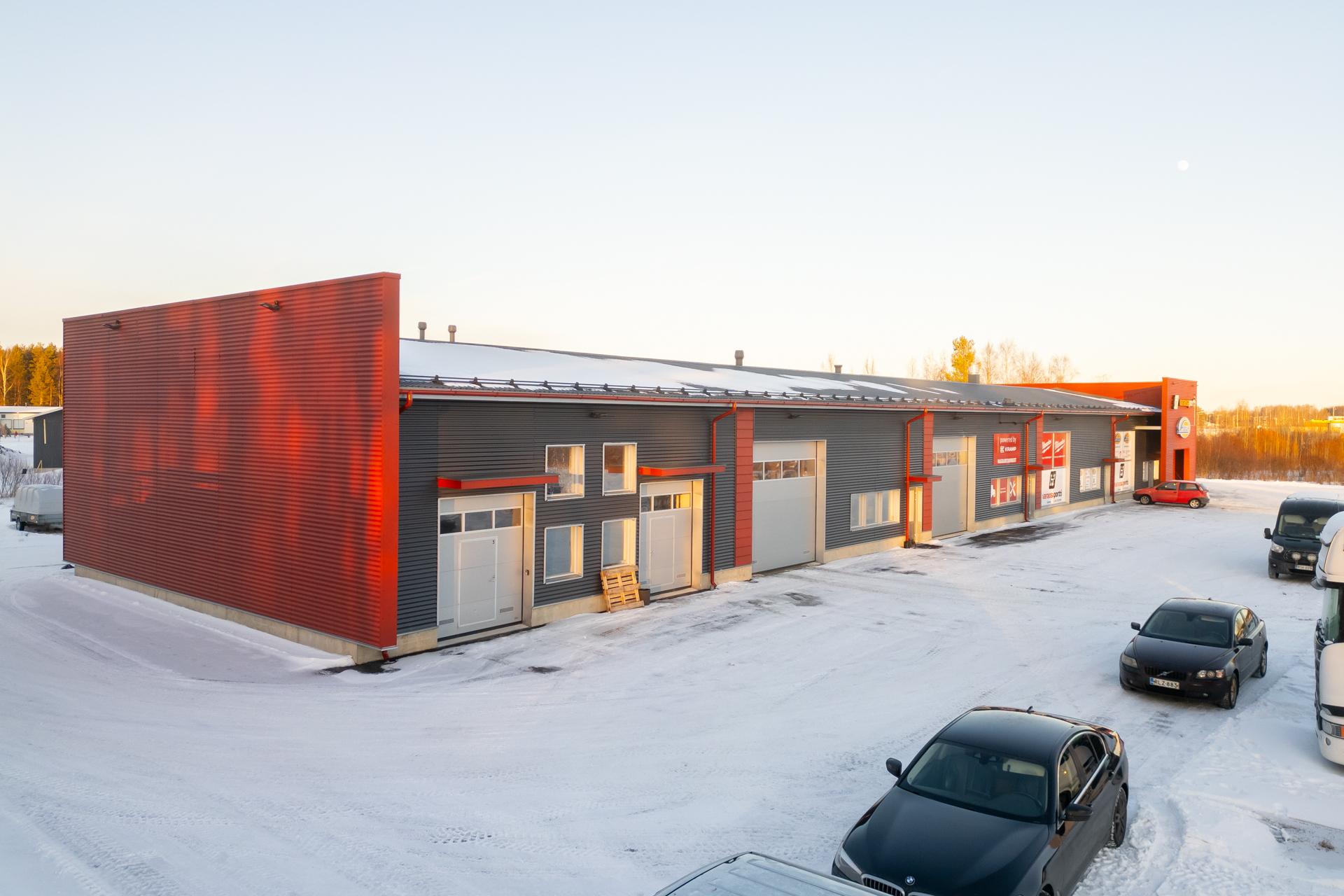 Pitkäkoskentie 9-11, Kirkonseutu, Liminka