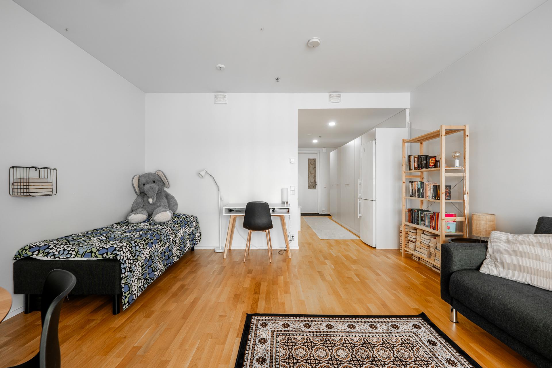 Laurintie 1, Keskusta, Ii