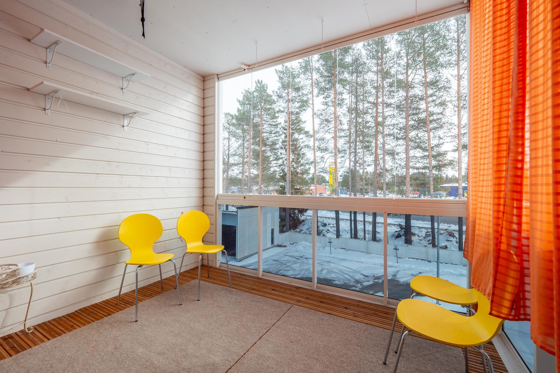 Laurintie 1, Keskusta, Ii