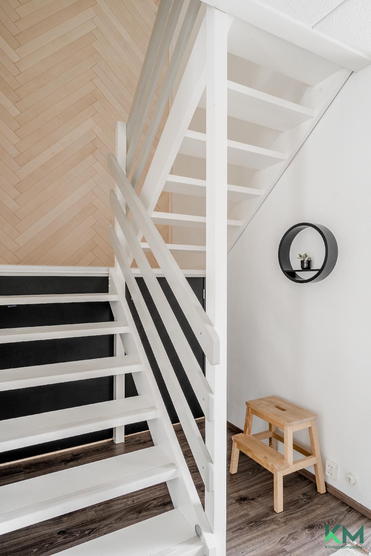 Koivukyläntie 8, Simonkallio, Vantaa