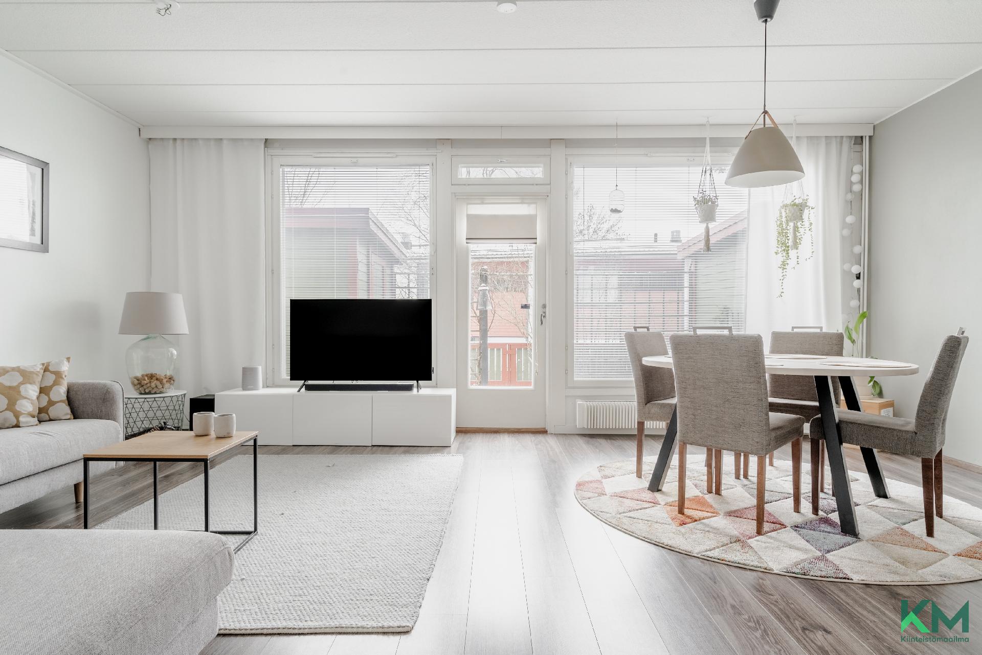 Koivukyläntie 8, Simonkallio, Vantaa