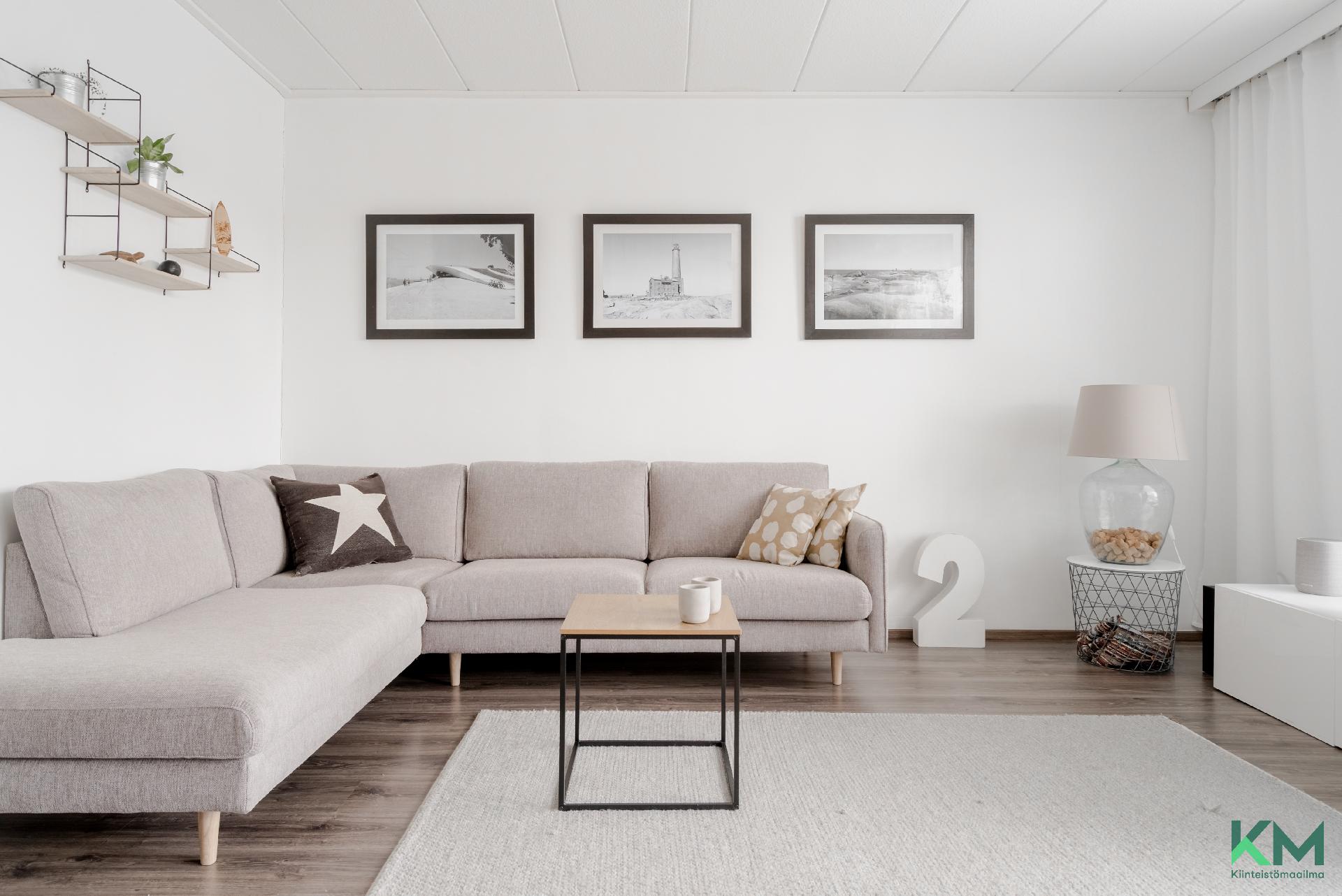 Koivukyläntie 8, Simonkallio, Vantaa