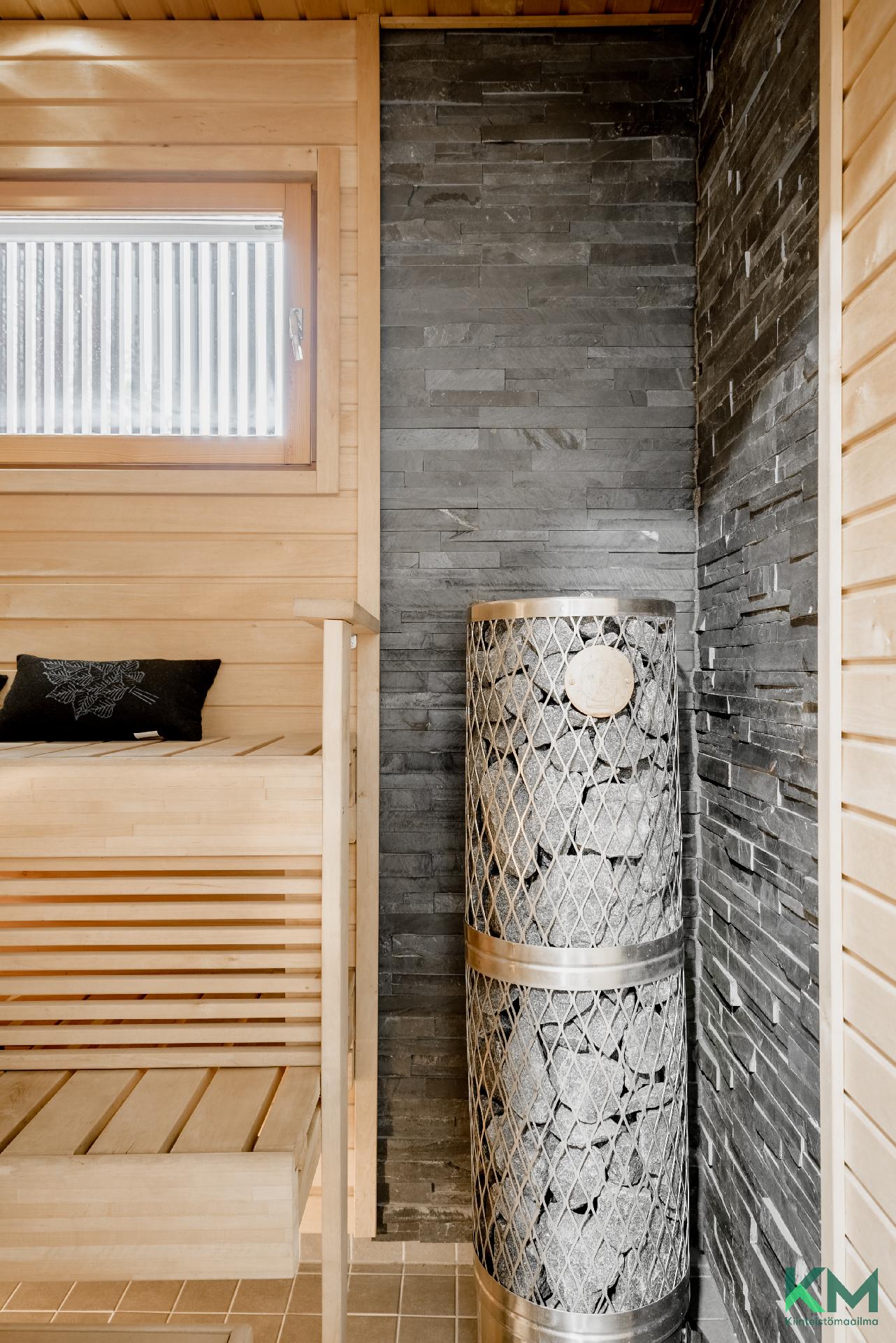 Koivukyläntie 8, Simonkallio, Vantaa