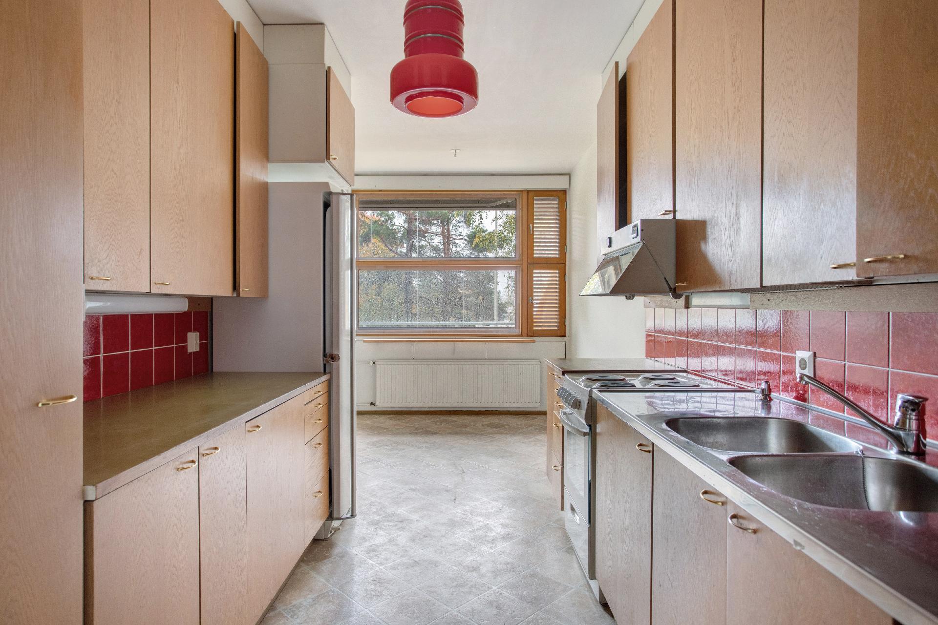 Valopoiju 4, Kivenlahti, Espoo