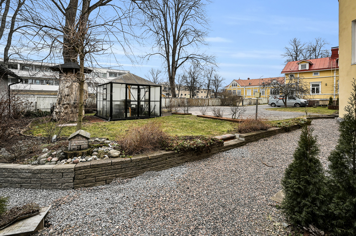 Koivuniemenkatu 4, Raasepori