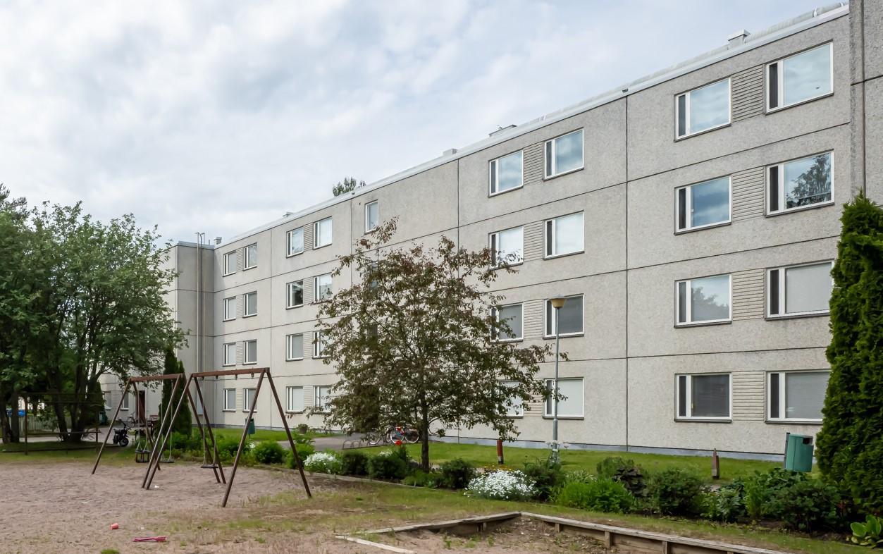 Hissitalon toisessa kerroksessa valoisa kolmio!