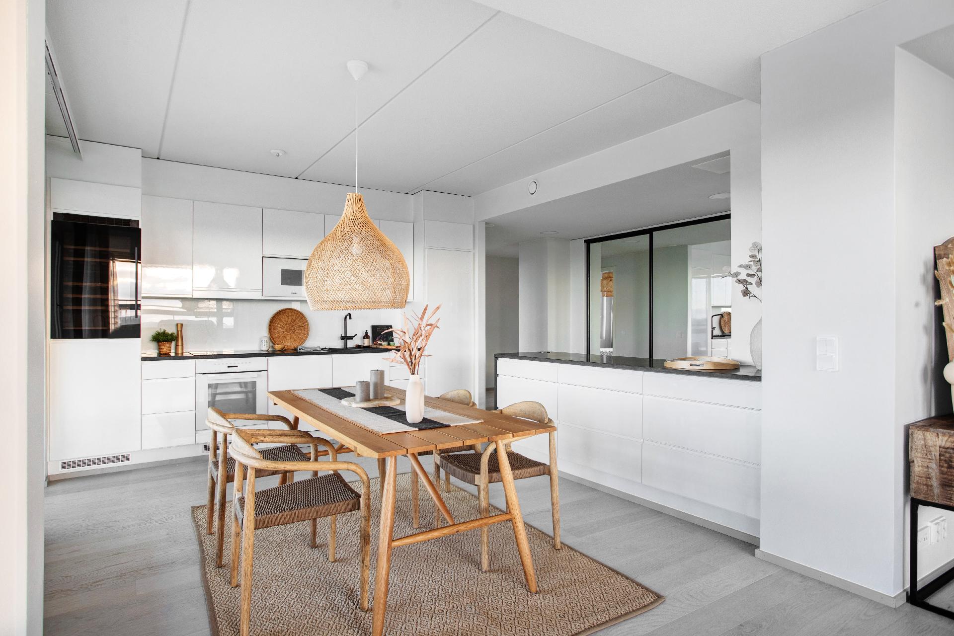 Jousenpuistonkatu 6, Tapiola, Espoo