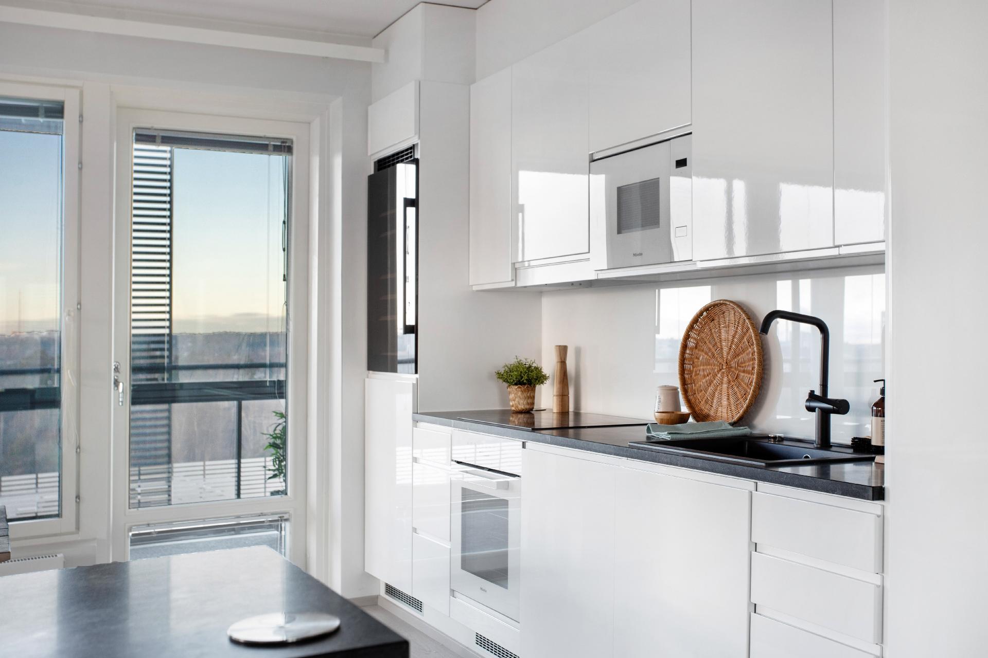 Jousenpuistonkatu 6, Tapiola, Espoo