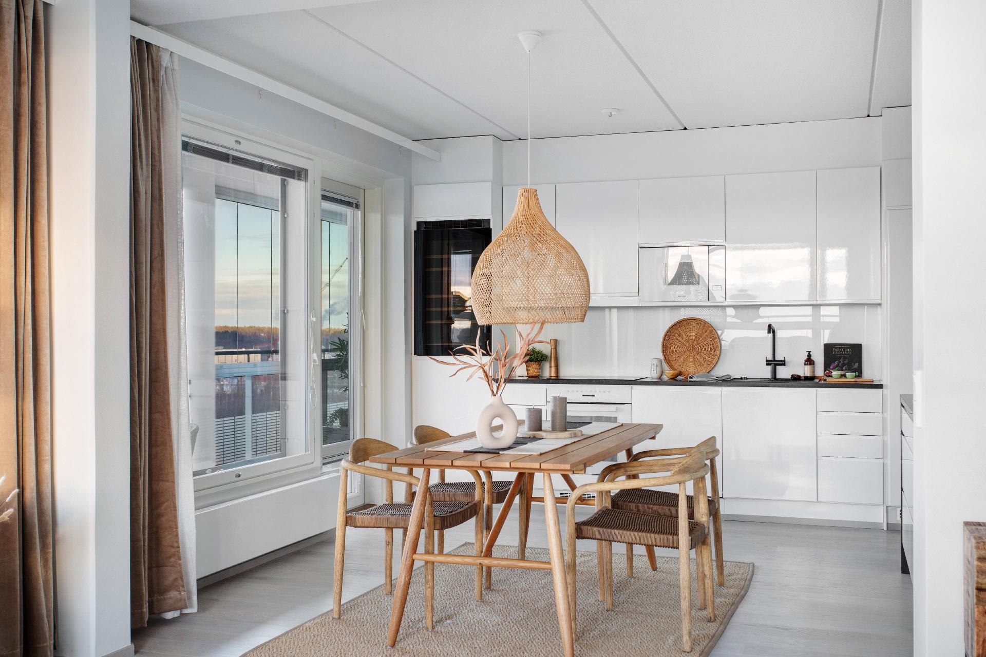 Jousenpuistonkatu 6, Tapiola, Espoo