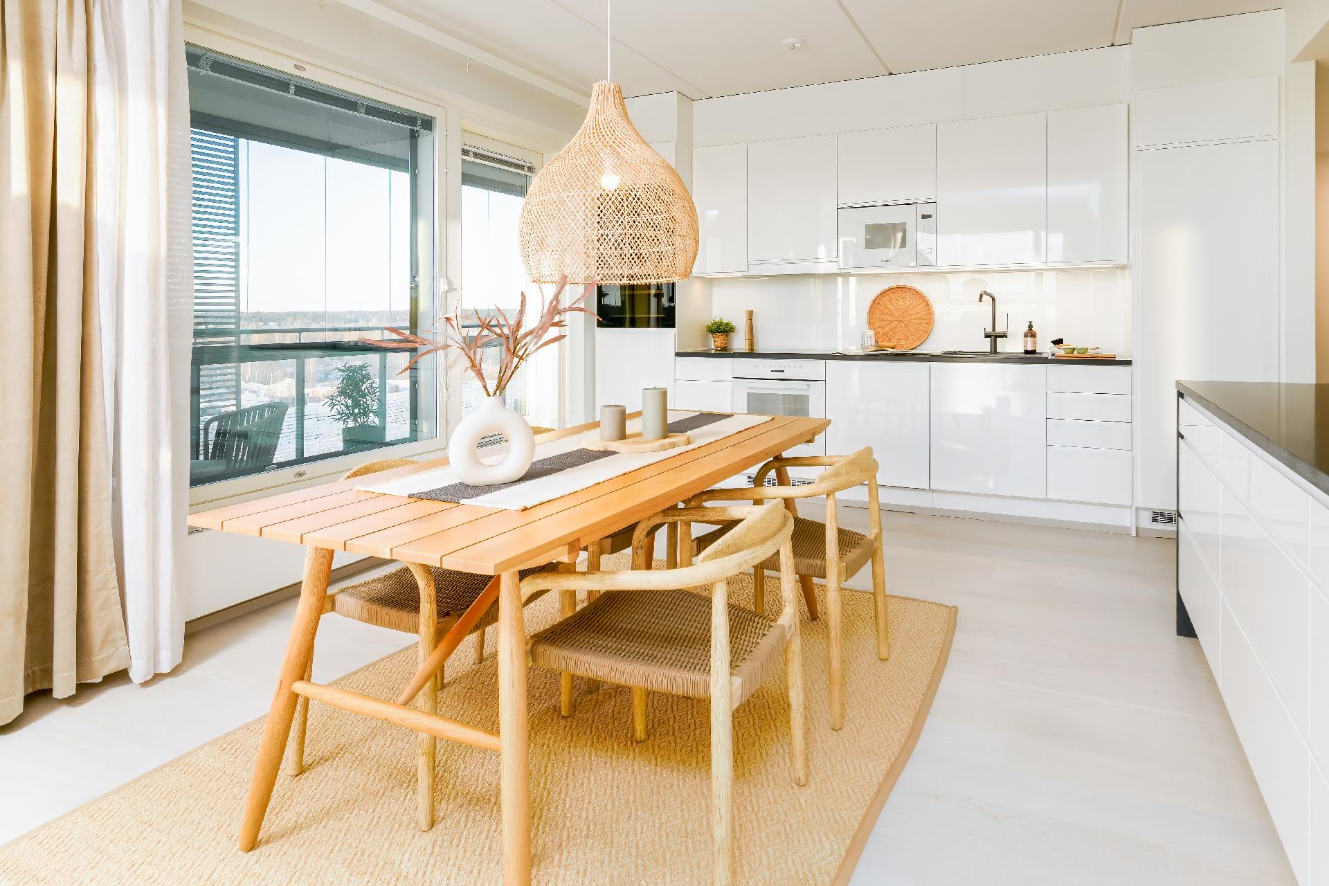 Jousenpuistonkatu 6, Tapiola, Espoo