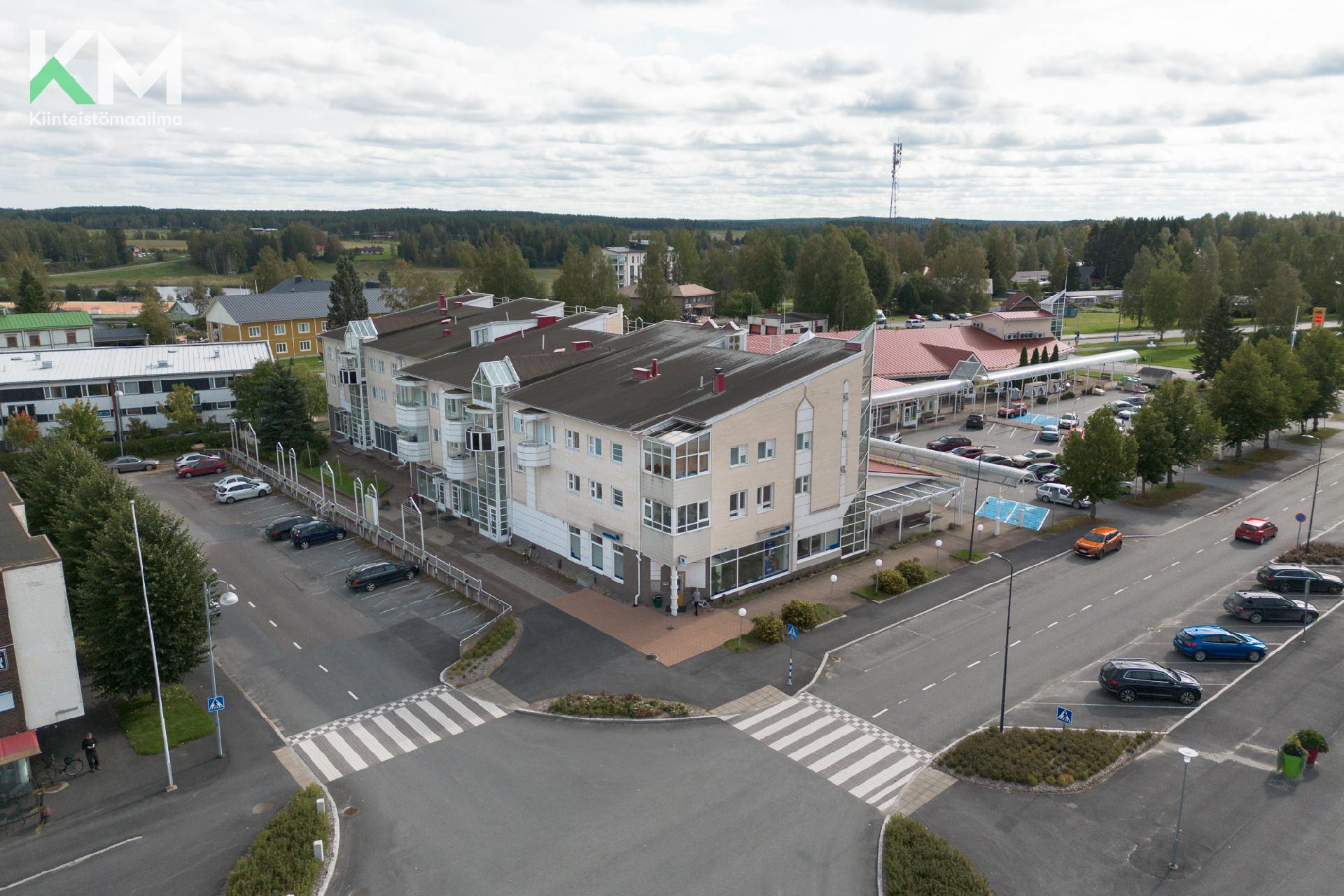 Laulajantie 10, Keskusta, Kurikka