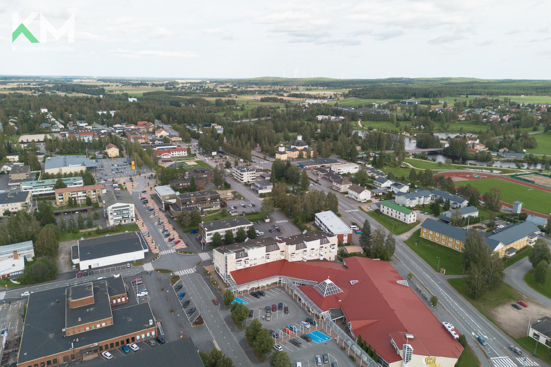 Laulajantie 10, Keskusta, Kurikka