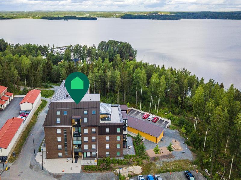 Pyhäjärven rantamaisemat ja oma tontti!