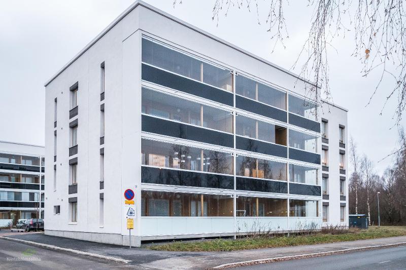 Kauppalinnankatu 1, Linnanmaa, Oulu