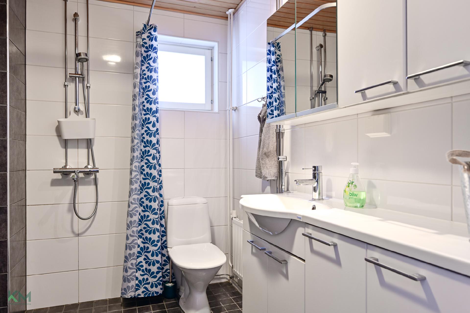 Kauppalinnankatu 1, Linnanmaa, Oulu