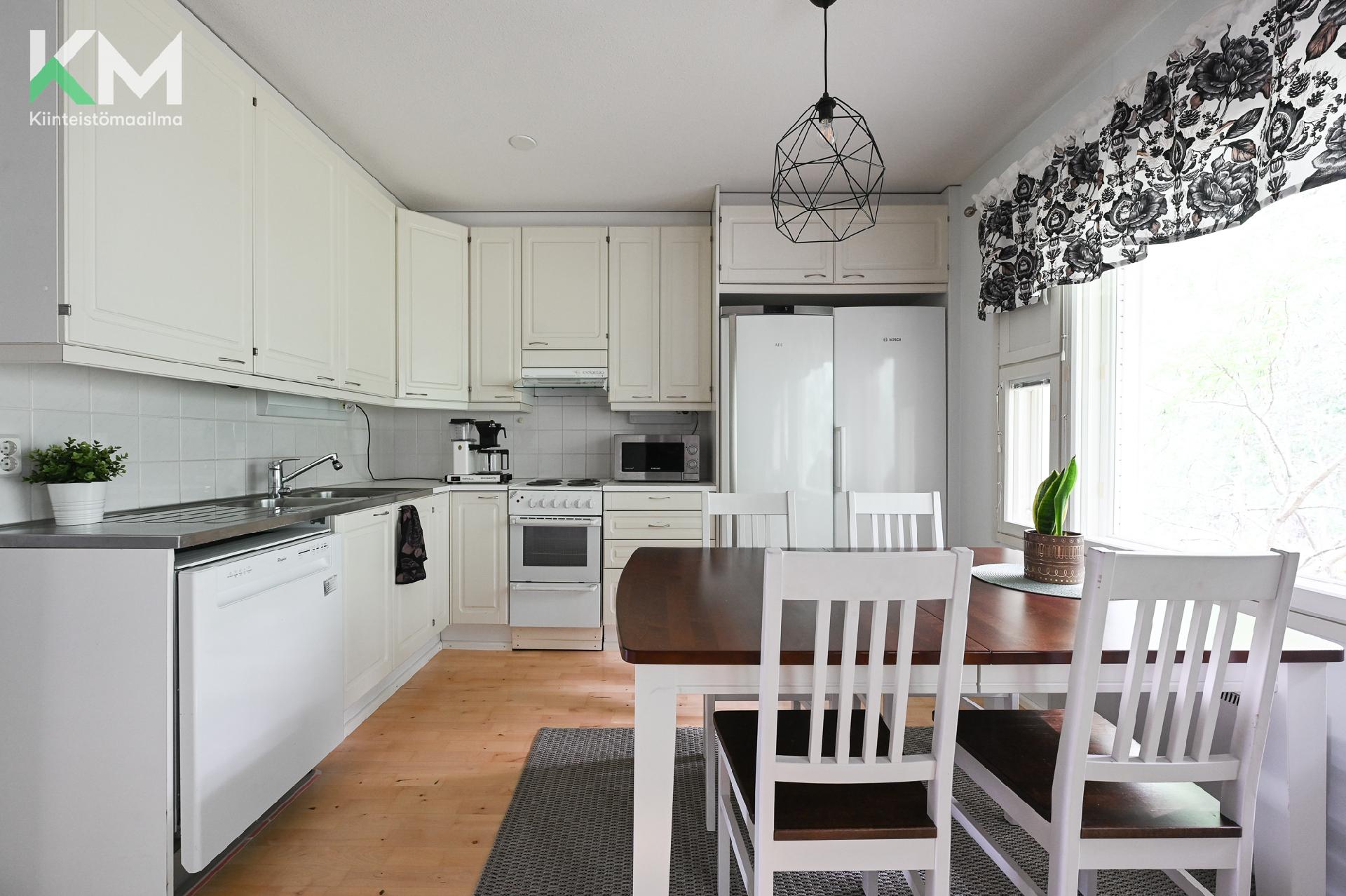 Leimakirveentie 5, Pajuluoma, Seinäjoki