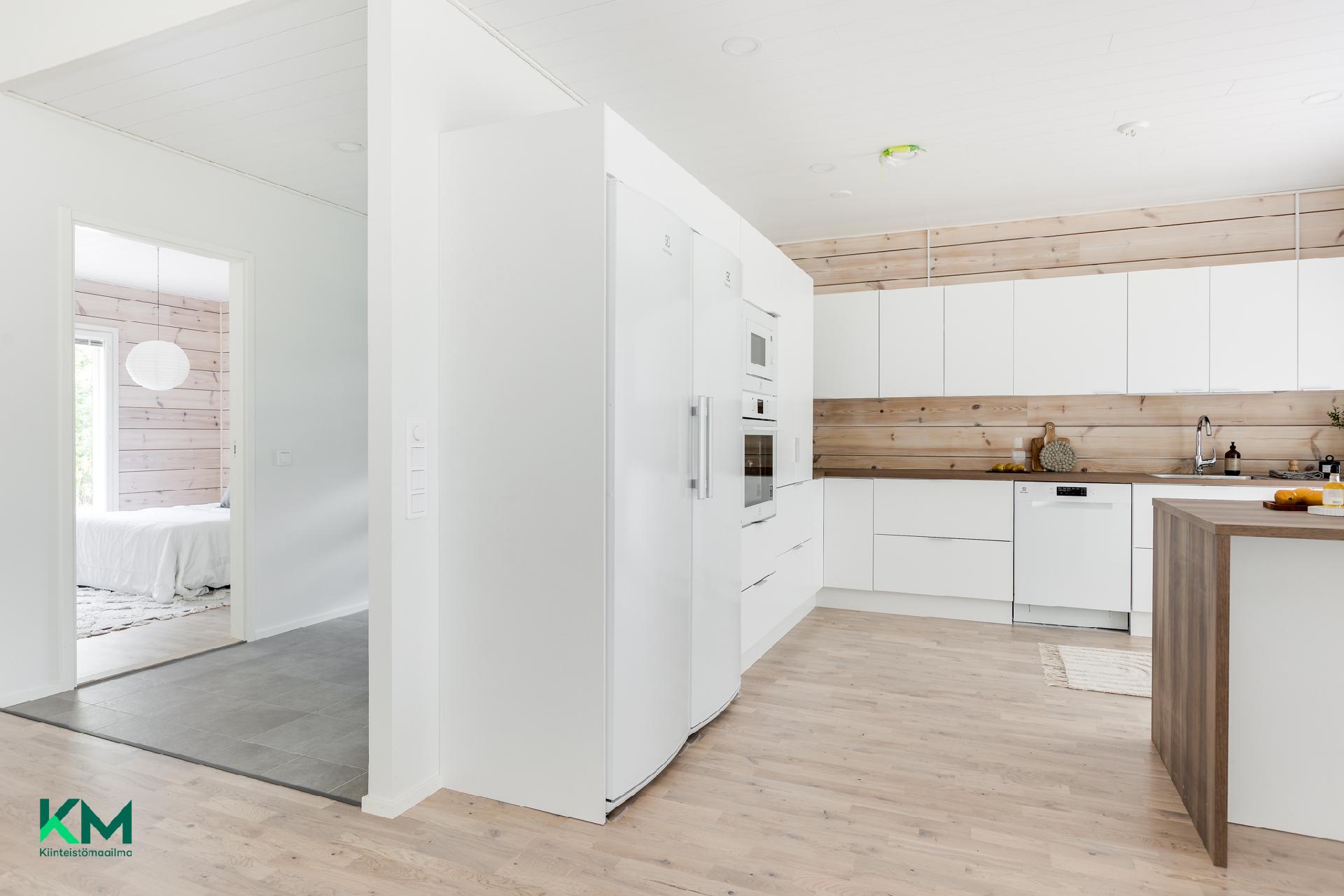 Hakakuja 3, Välikylä, Oulu