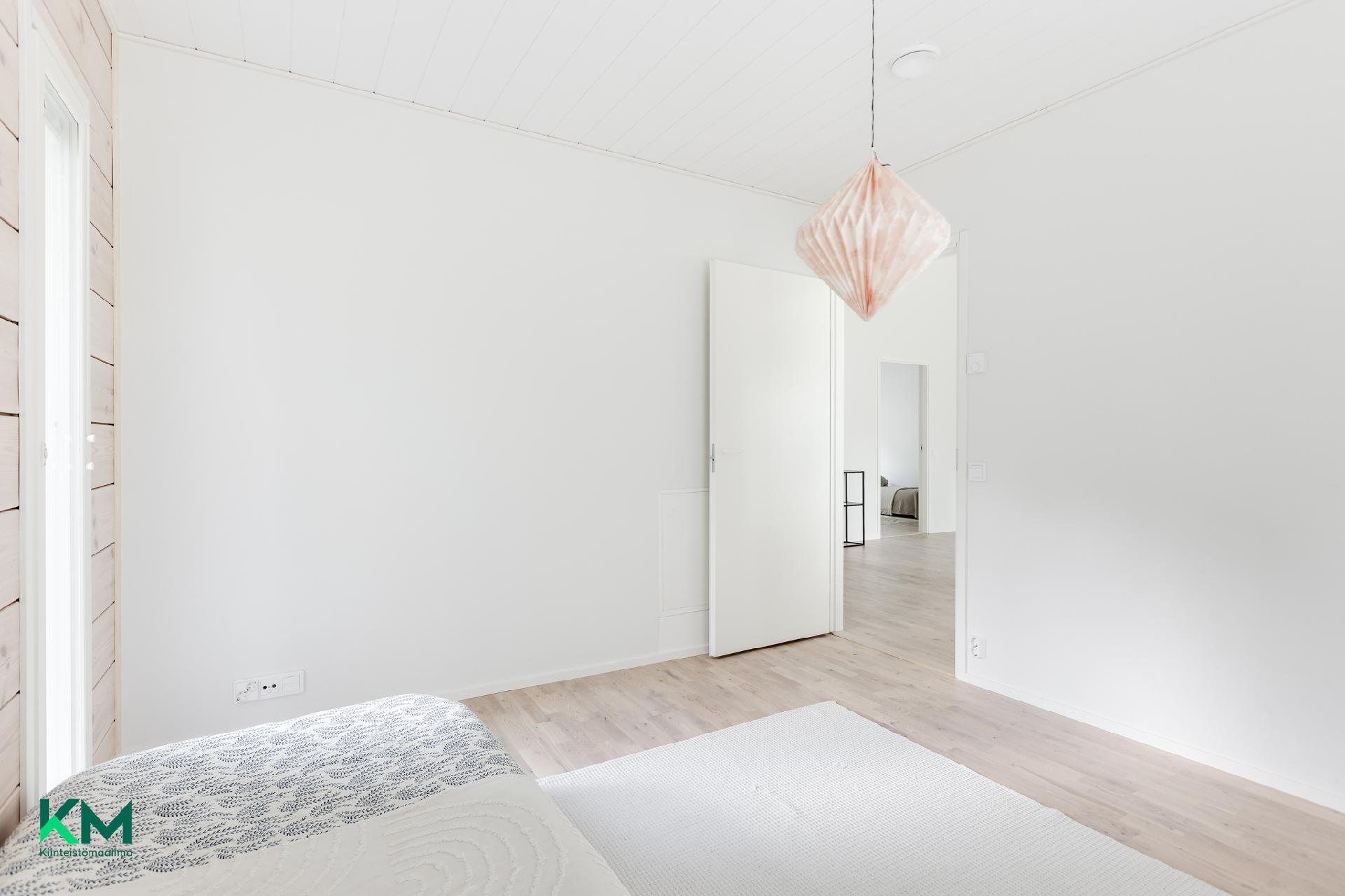 Hakakuja 3, Välikylä, Oulu