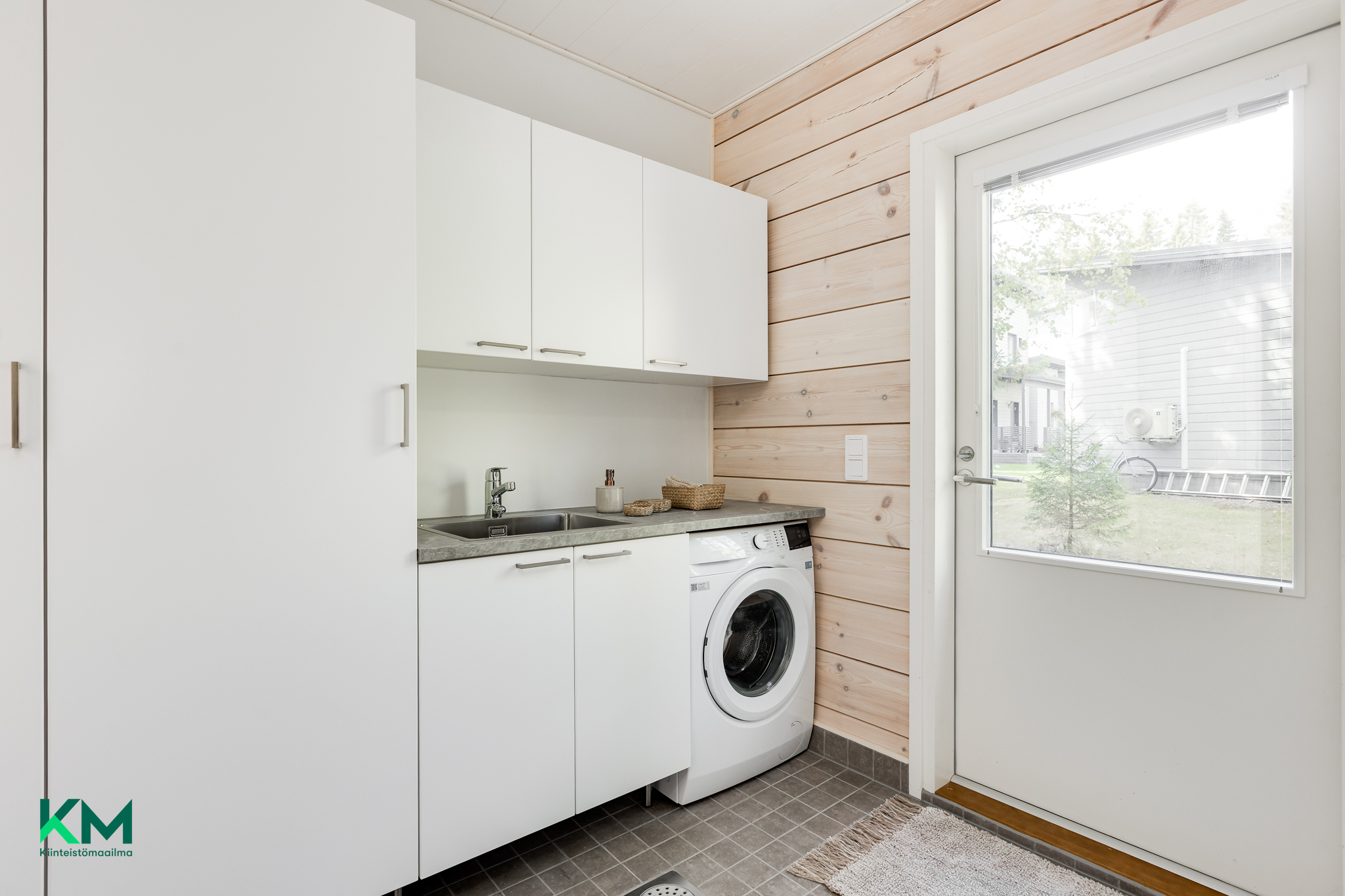 Hakakuja 3, Välikylä, Oulu