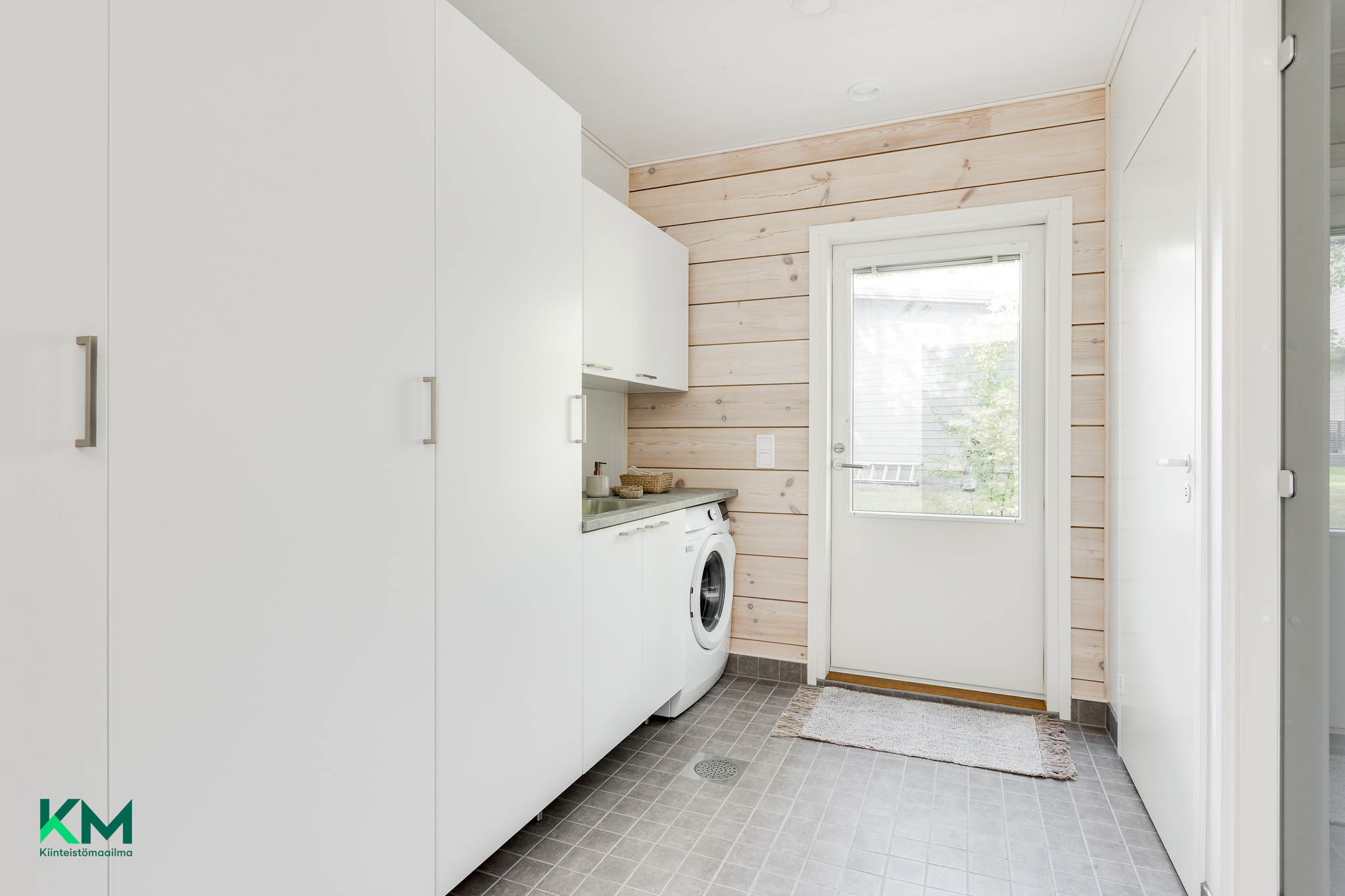 Hakakuja 3, Välikylä, Oulu