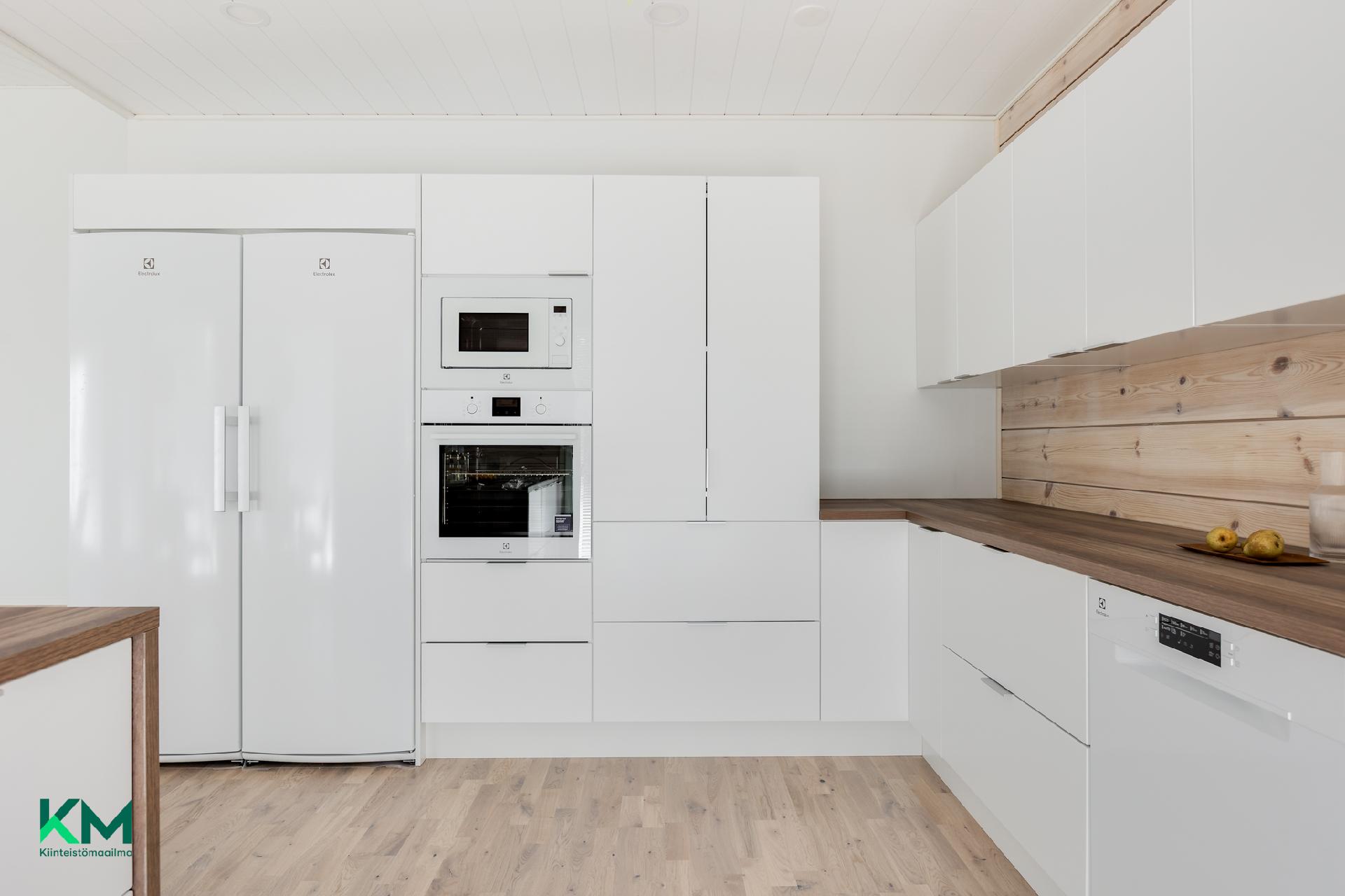 Hakakuja 3, Välikylä, Oulu