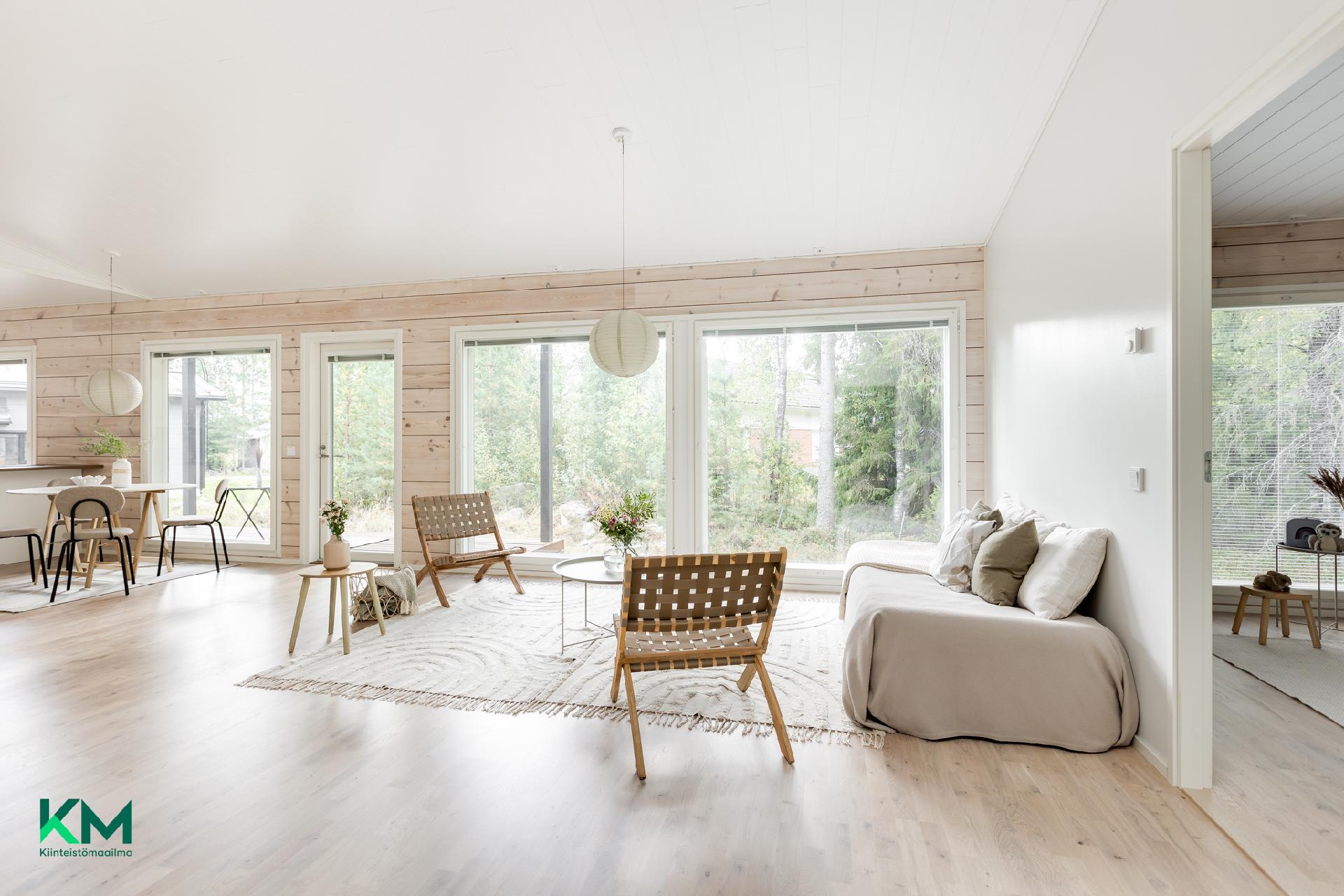 Hakakuja 3, Välikylä, Oulu