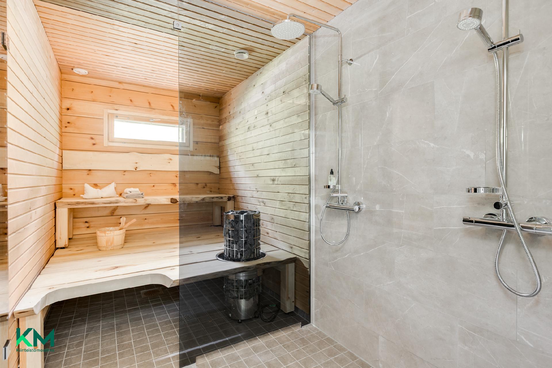 Hakakuja 3, Välikylä, Oulu