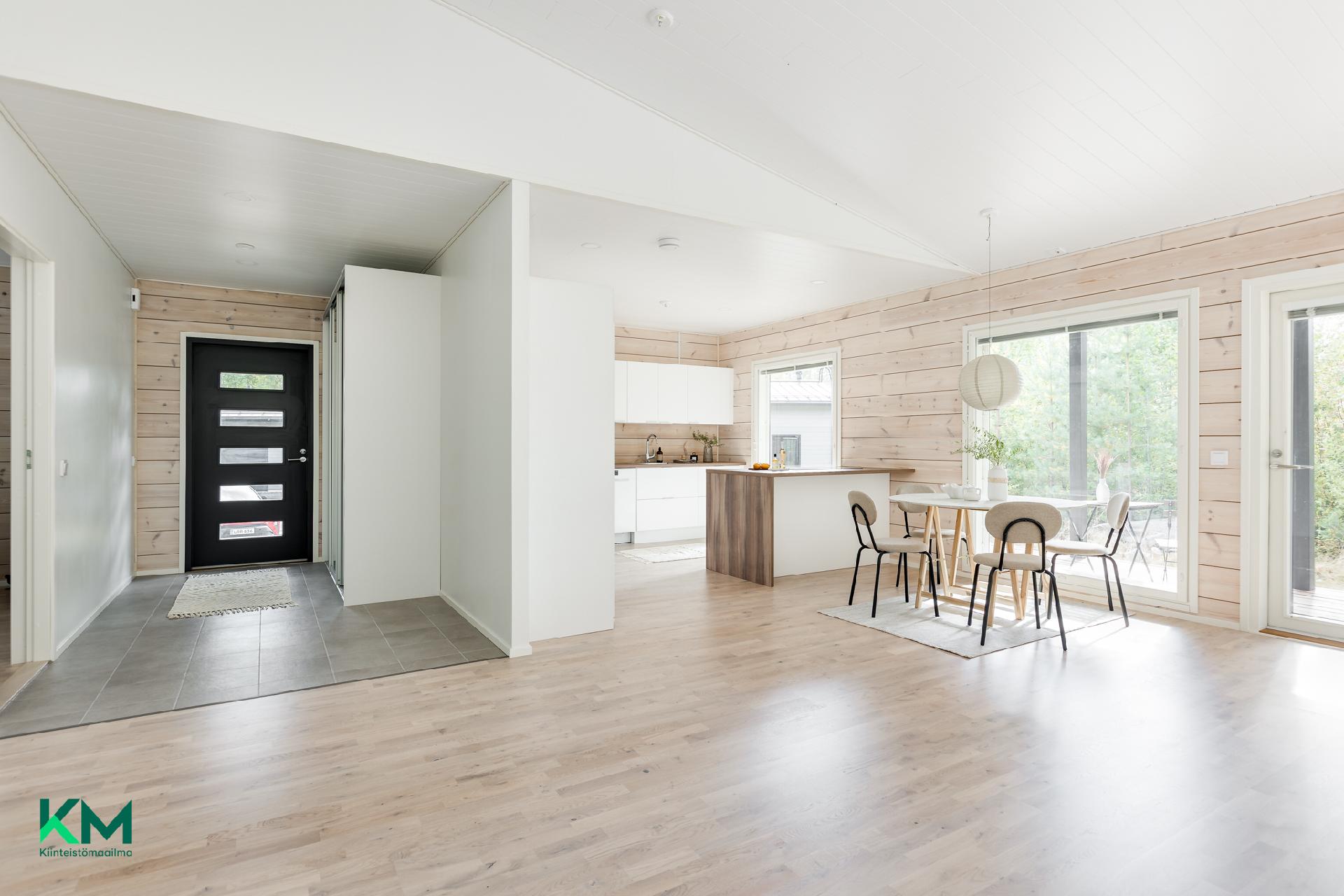 Hakakuja 3, Välikylä, Oulu