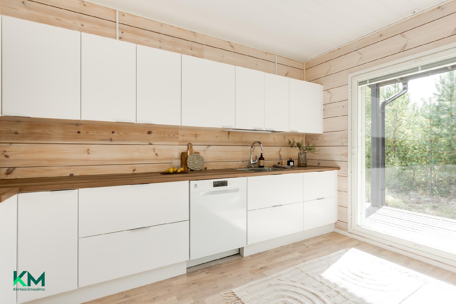 Hakakuja 3, Välikylä, Oulu