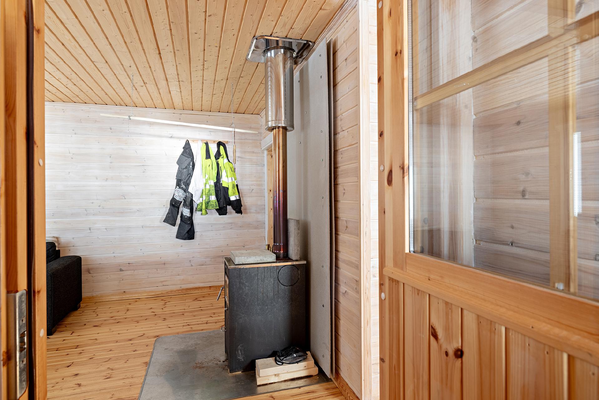 Mustakummuntie 106, Yli-Ii, Oulu