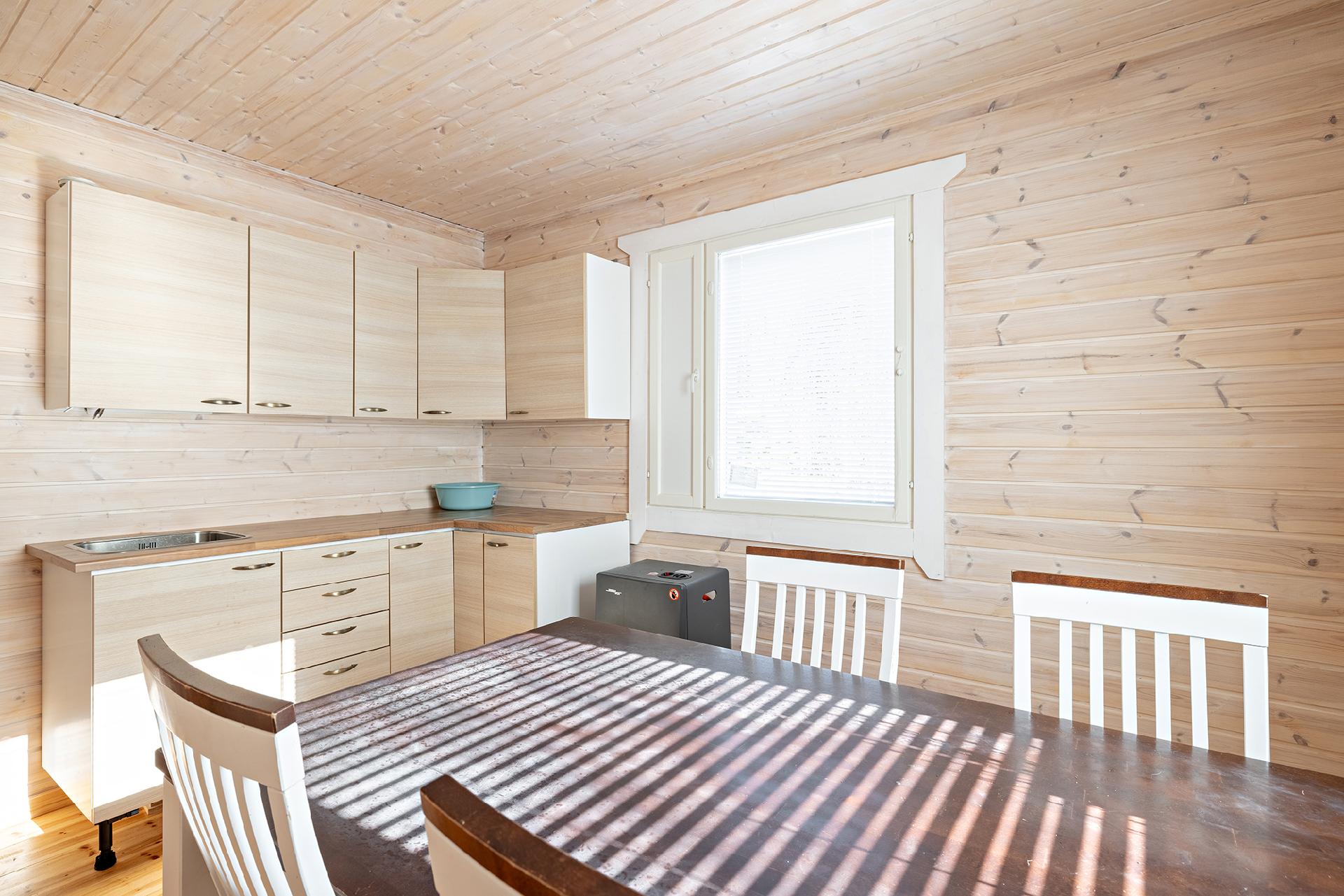 Mustakummuntie 106, Yli-Ii, Oulu