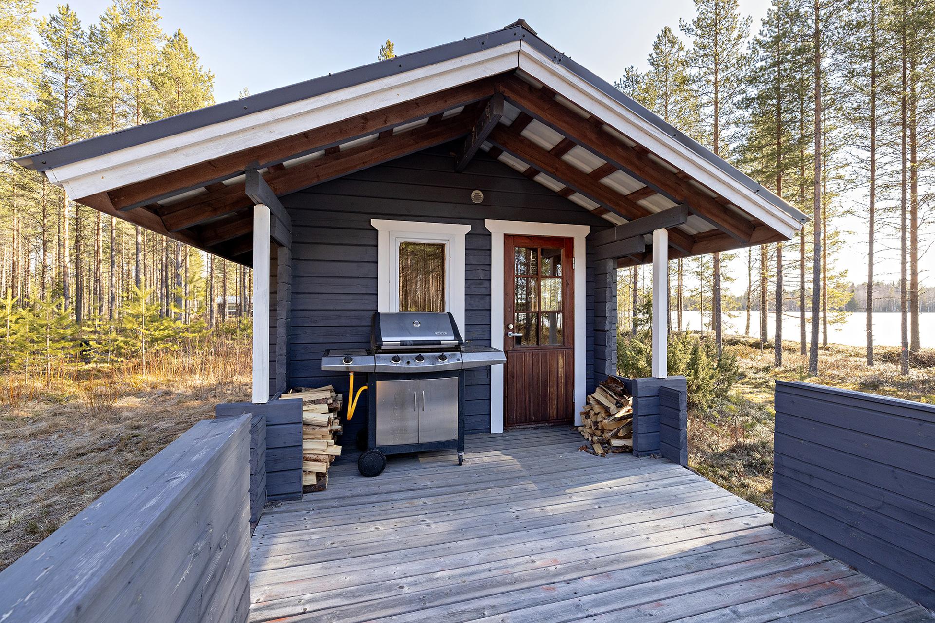 Mustakummuntie 106, Yli-Ii, Oulu