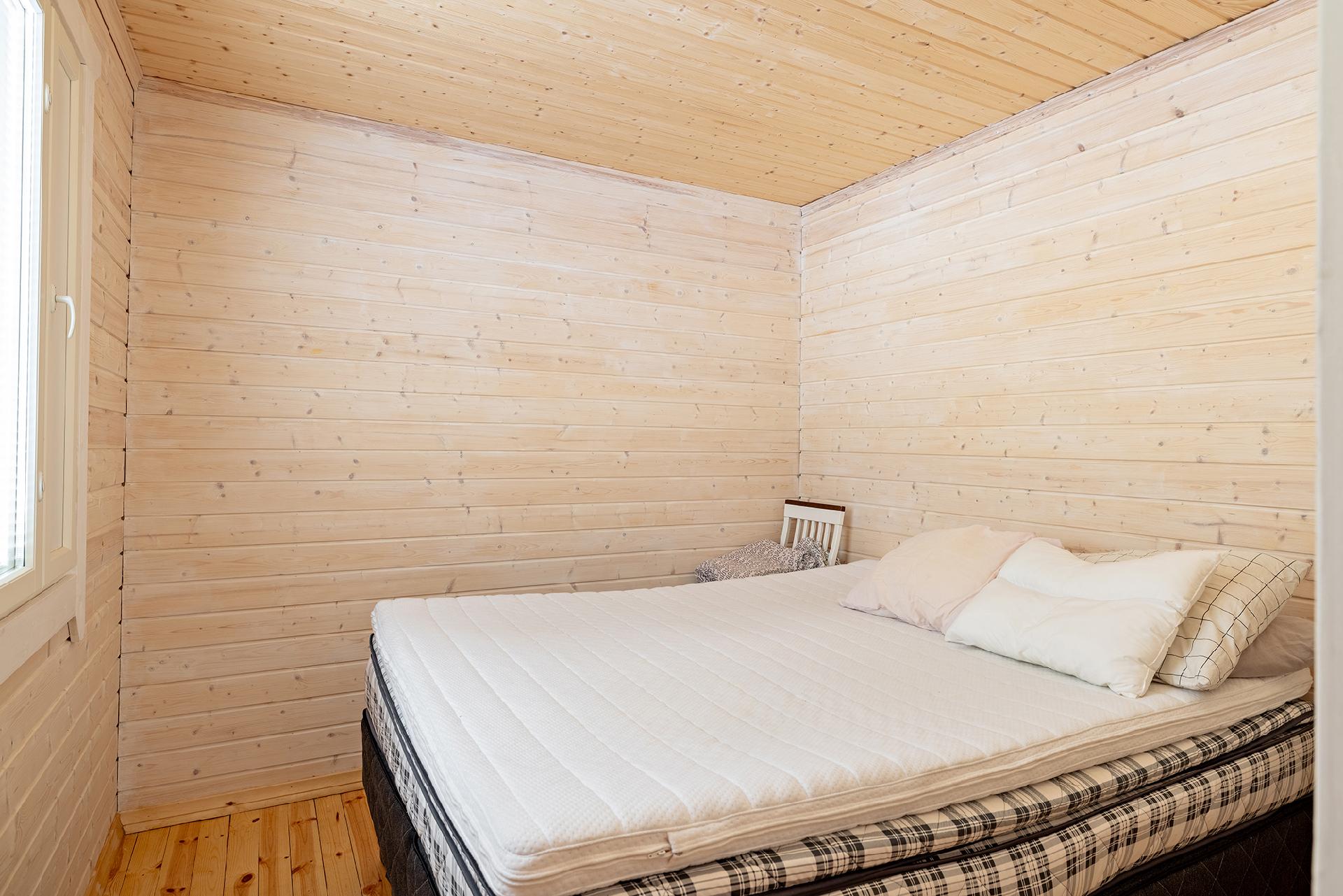 Mustakummuntie 106, Yli-Ii, Oulu