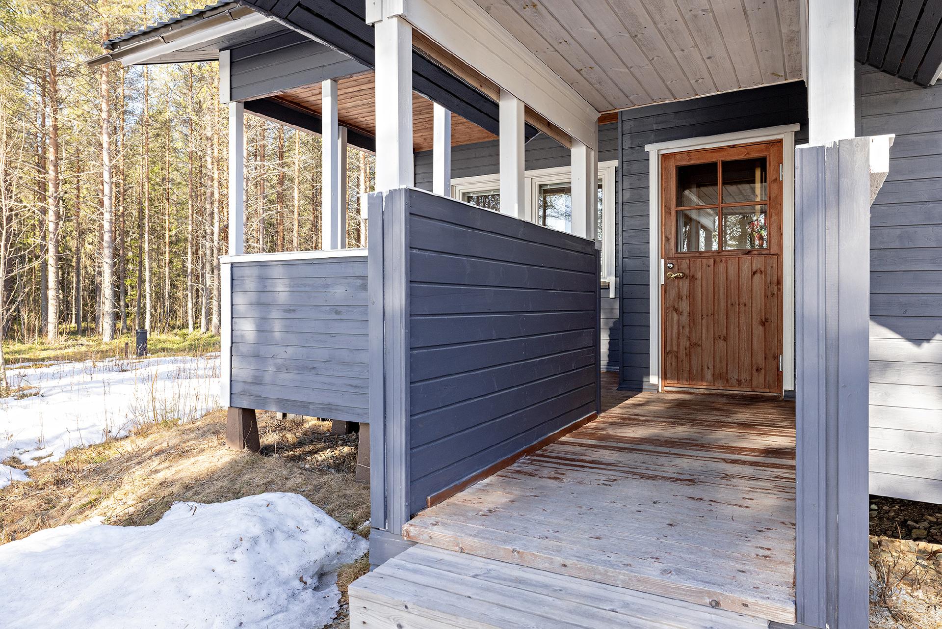 Mustakummuntie 106, Yli-Ii, Oulu