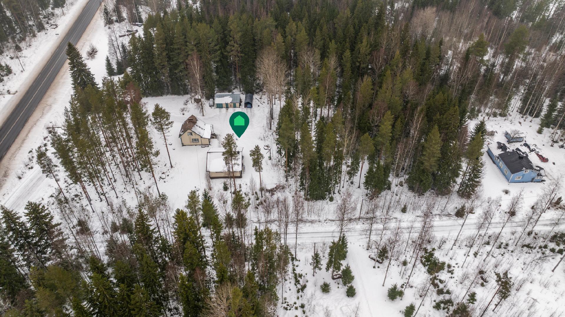 Naapuri vasta metsän takana