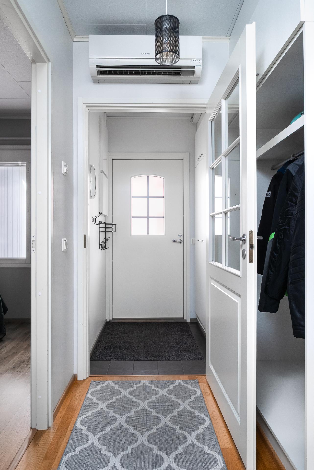 Asunnossa on kaksi ilmalämpöpumppua