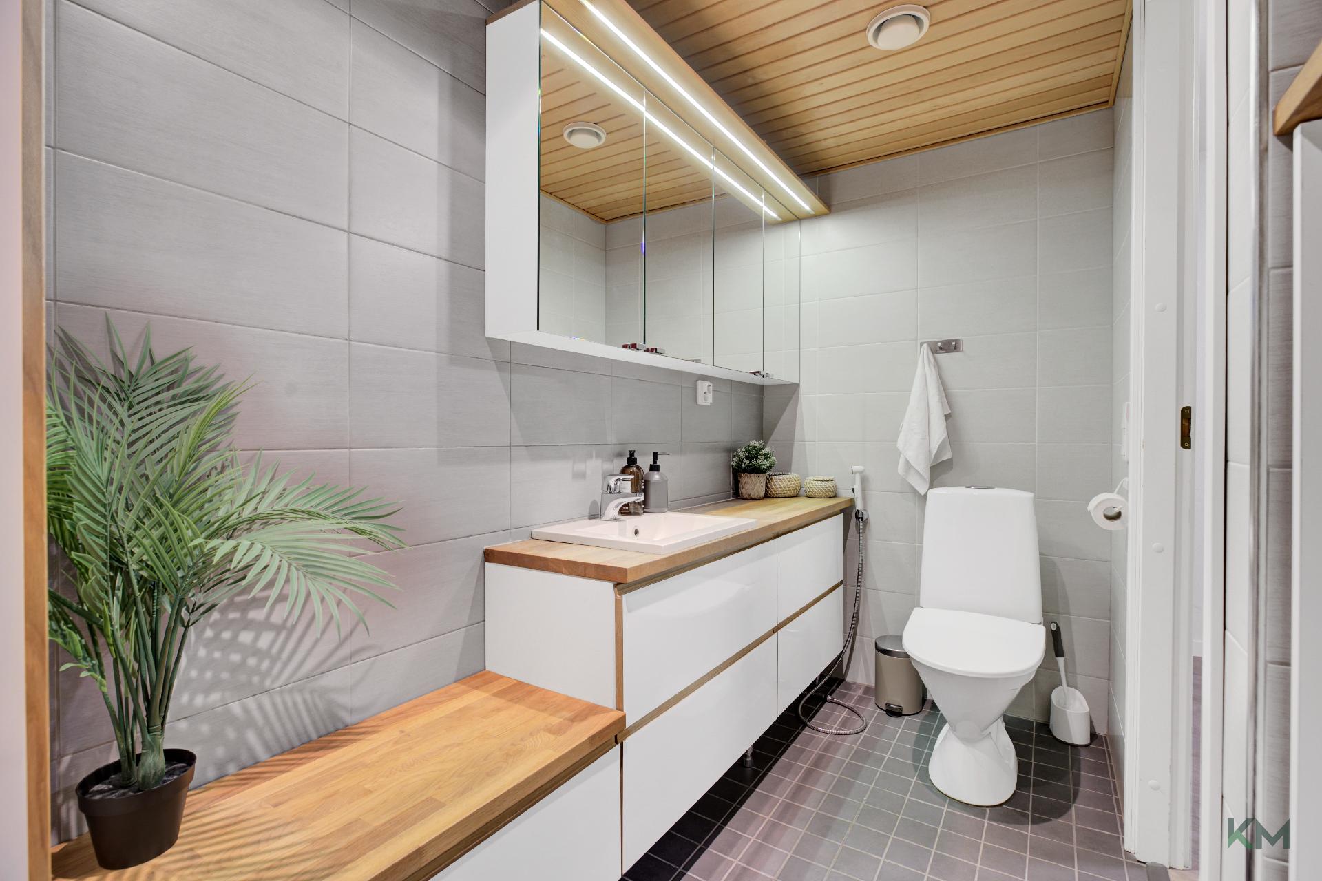 Maakuntakatu 11, Keskusta, Rovaniemi