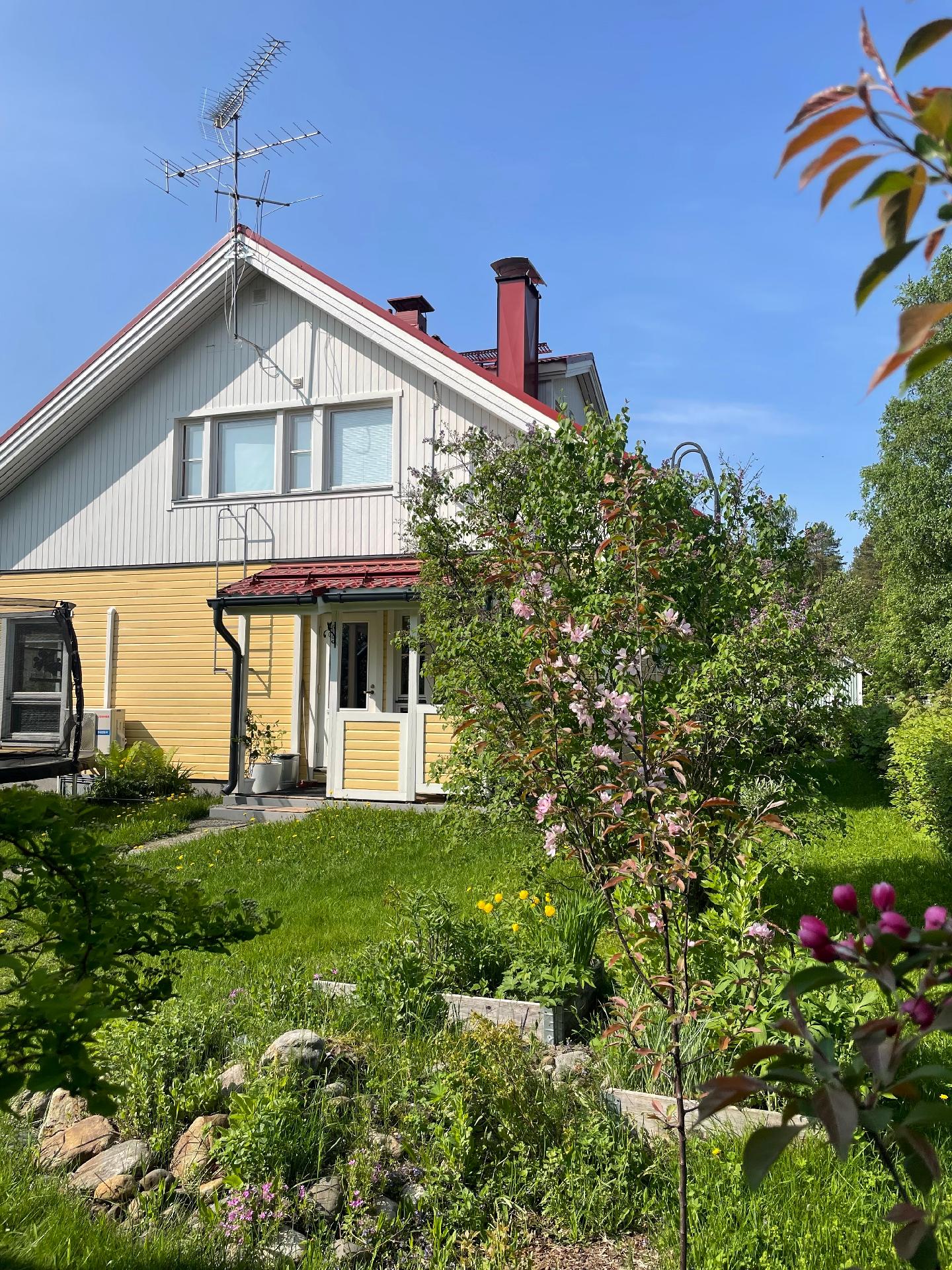 Joutsenentie 5, Pataluoto, Joensuu