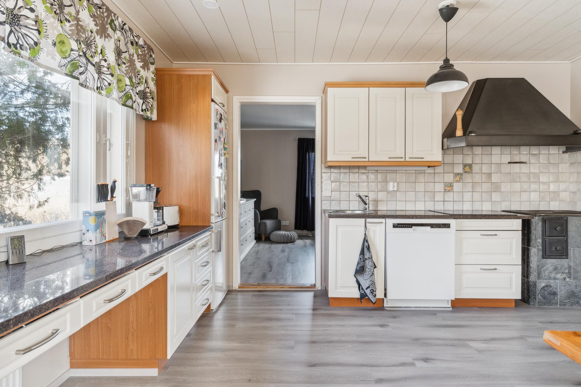 Pornaistentie 66, Monninkylä, Askola