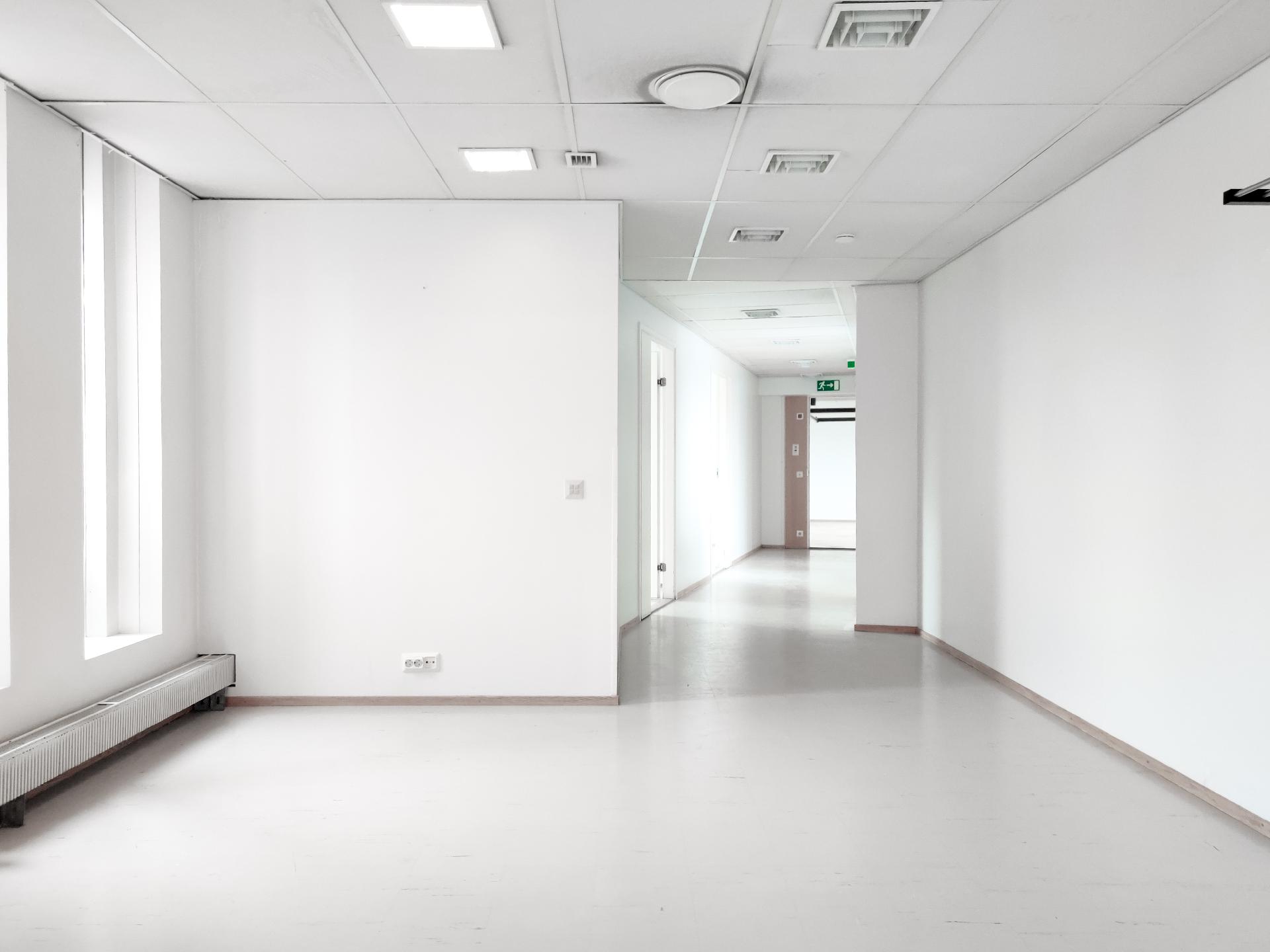 Aulatila, jonka saa tarvittaessa kevytseinällä umpeen.