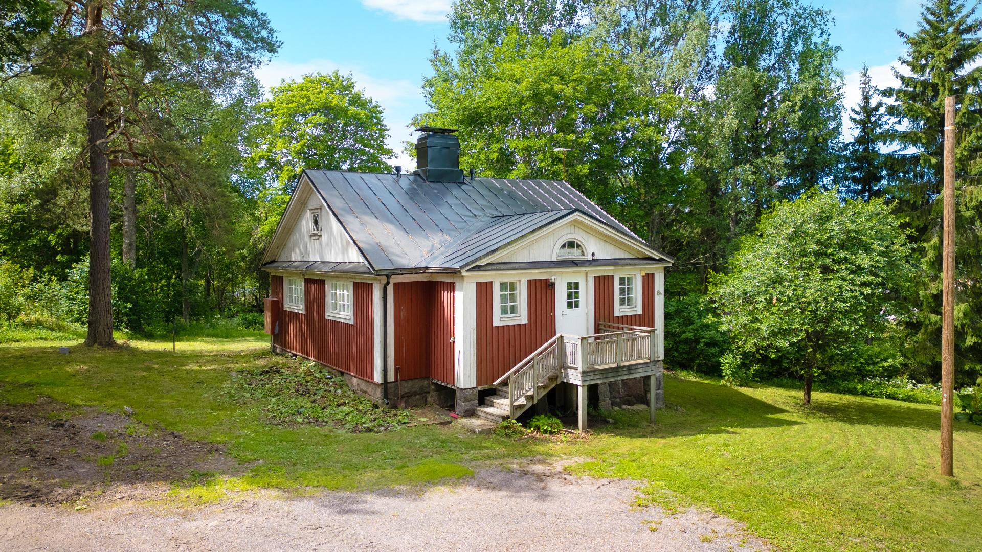 Finnsintie 8, Espoonkartano, Espoo